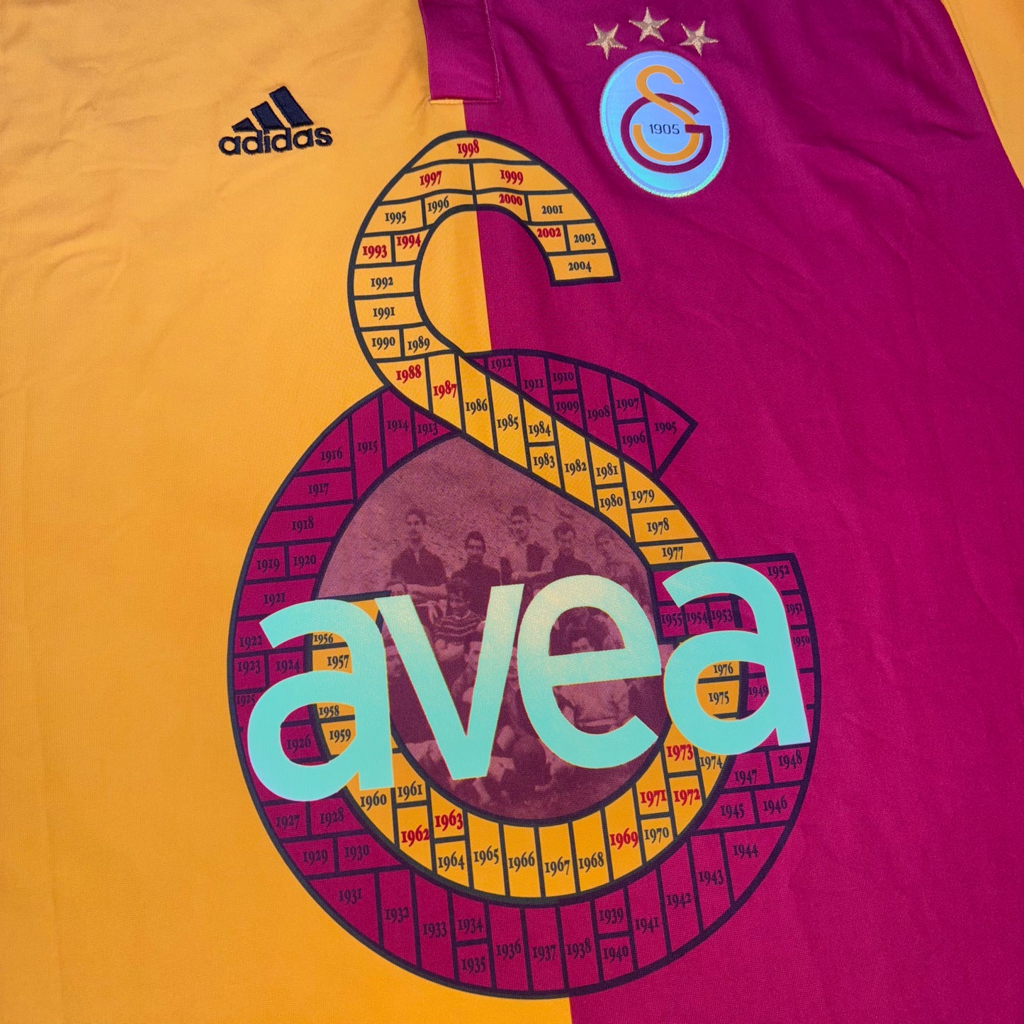 2005/06 Galatasaray Home Centenary Shirt - M - Ribery