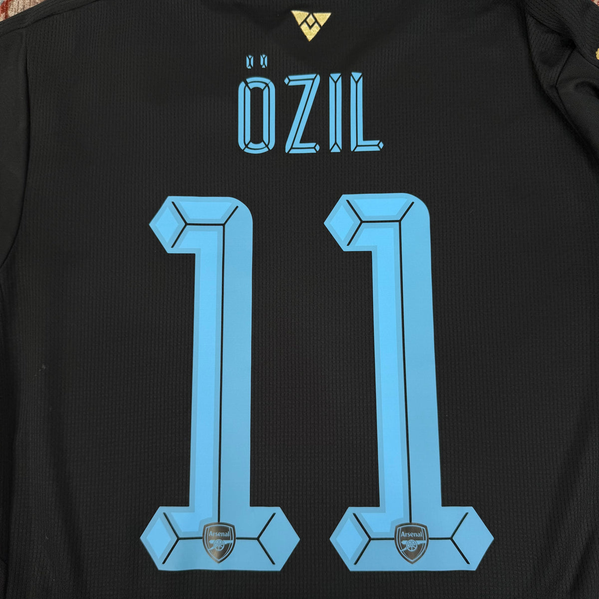2015/16 Arsenal Third Longsleeve Shirt - Ozil - M