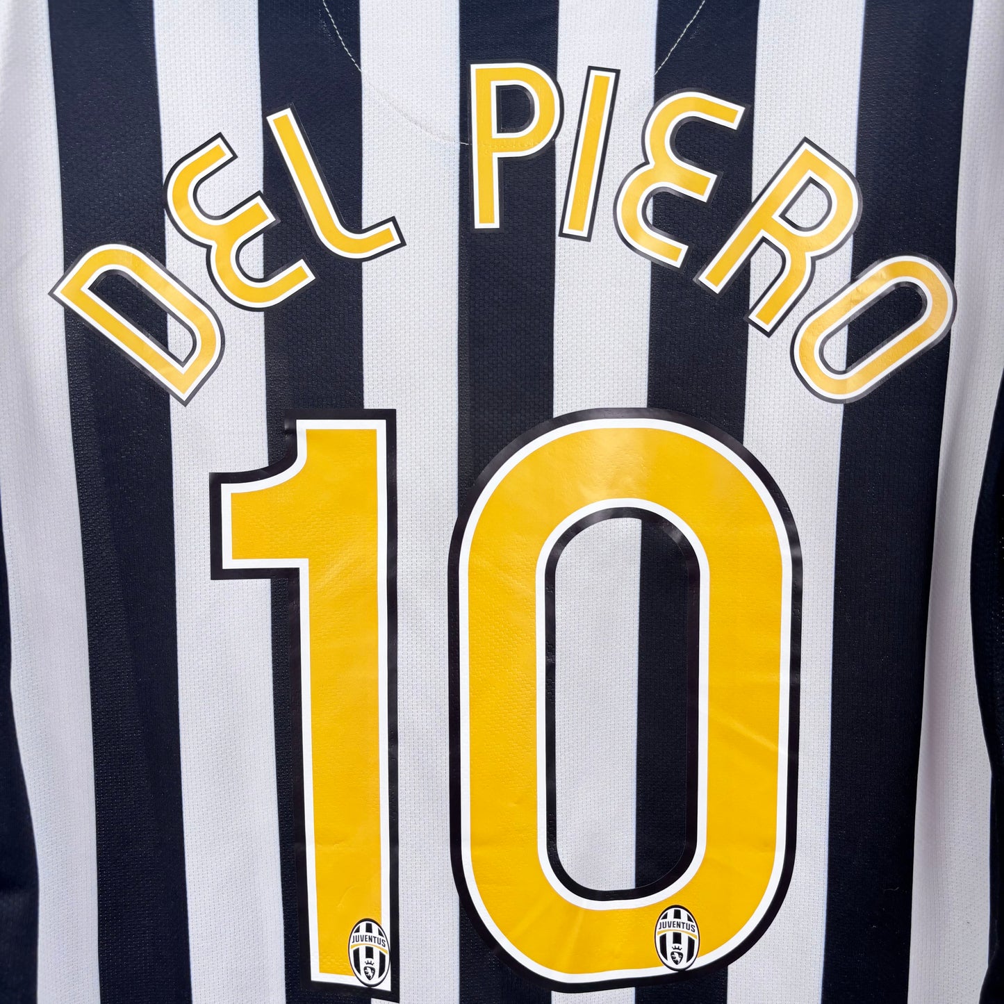 2006/07 Juventus Home Shirt - Del Piero - L