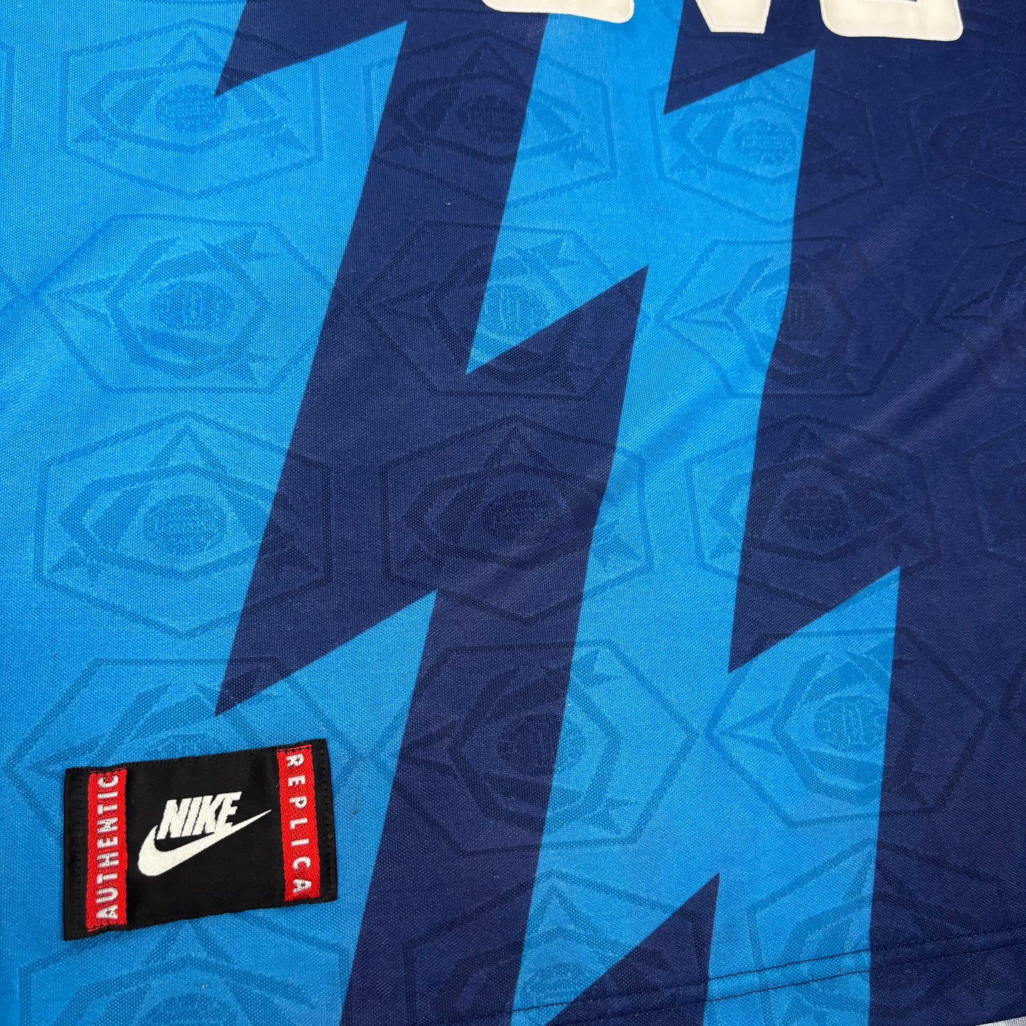 1995/96 Arsenal Away Shirt - Bergkamp - XL