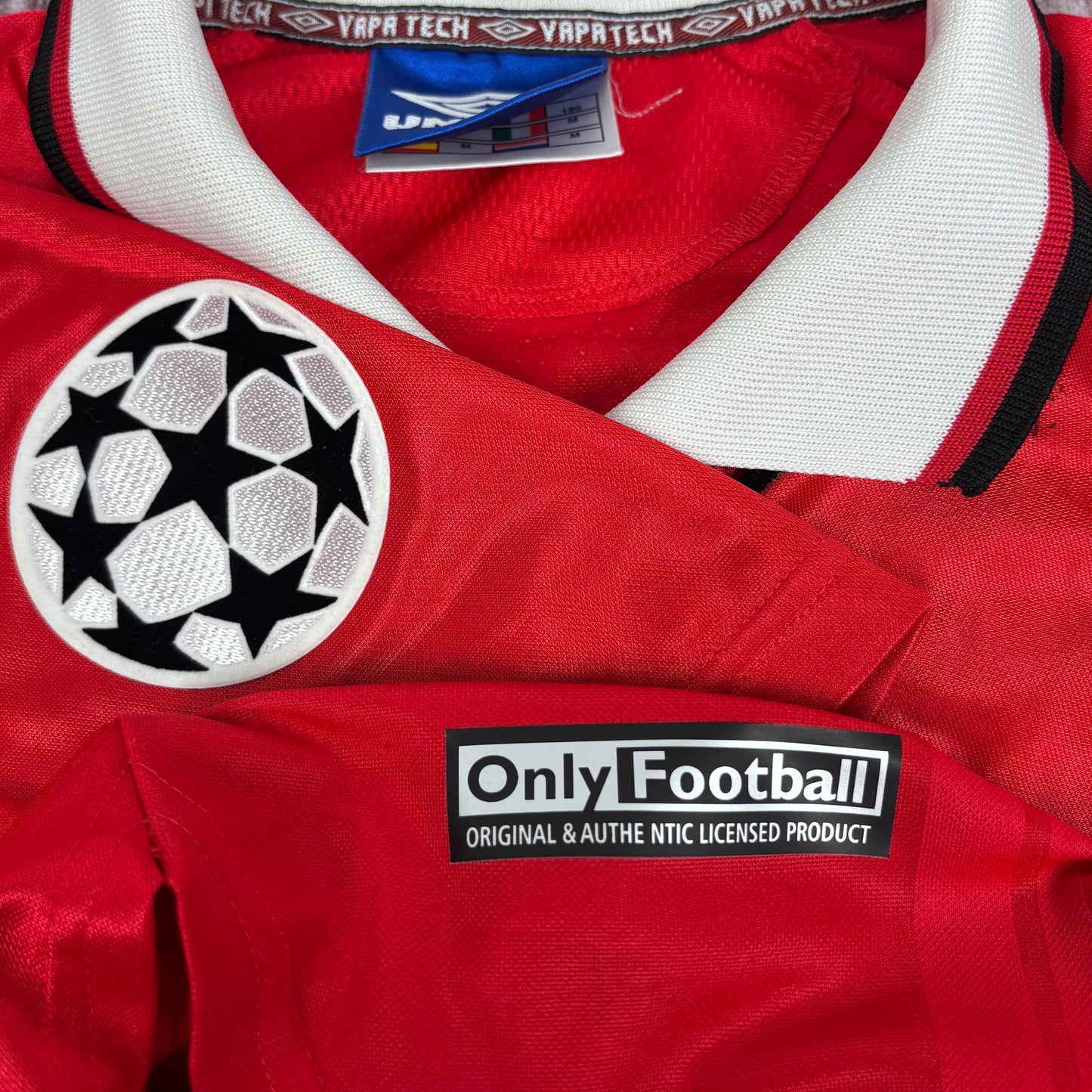 1999/00 Manchester United Cup Shirt - Beckham - M