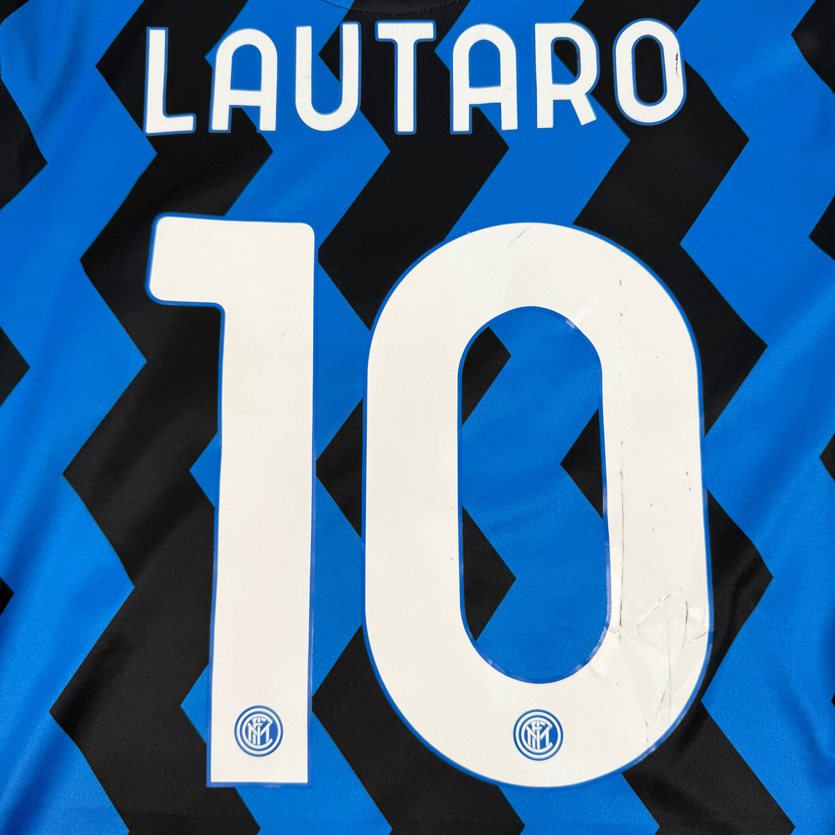 2020/21 Inter Milan Home Shirt - Lautaro - M
