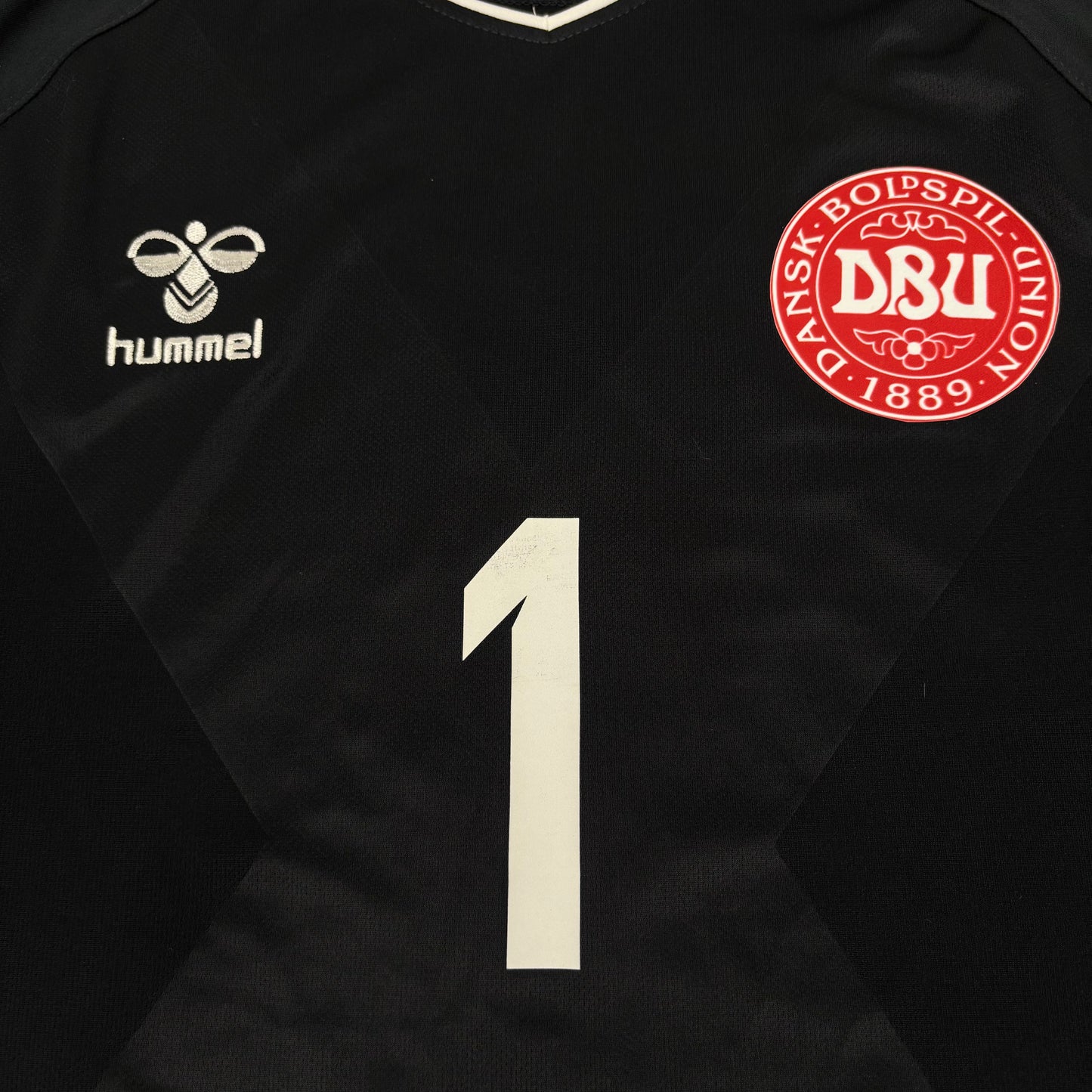 2018/19 Denmark GK Shirt - Schmeichel - M
