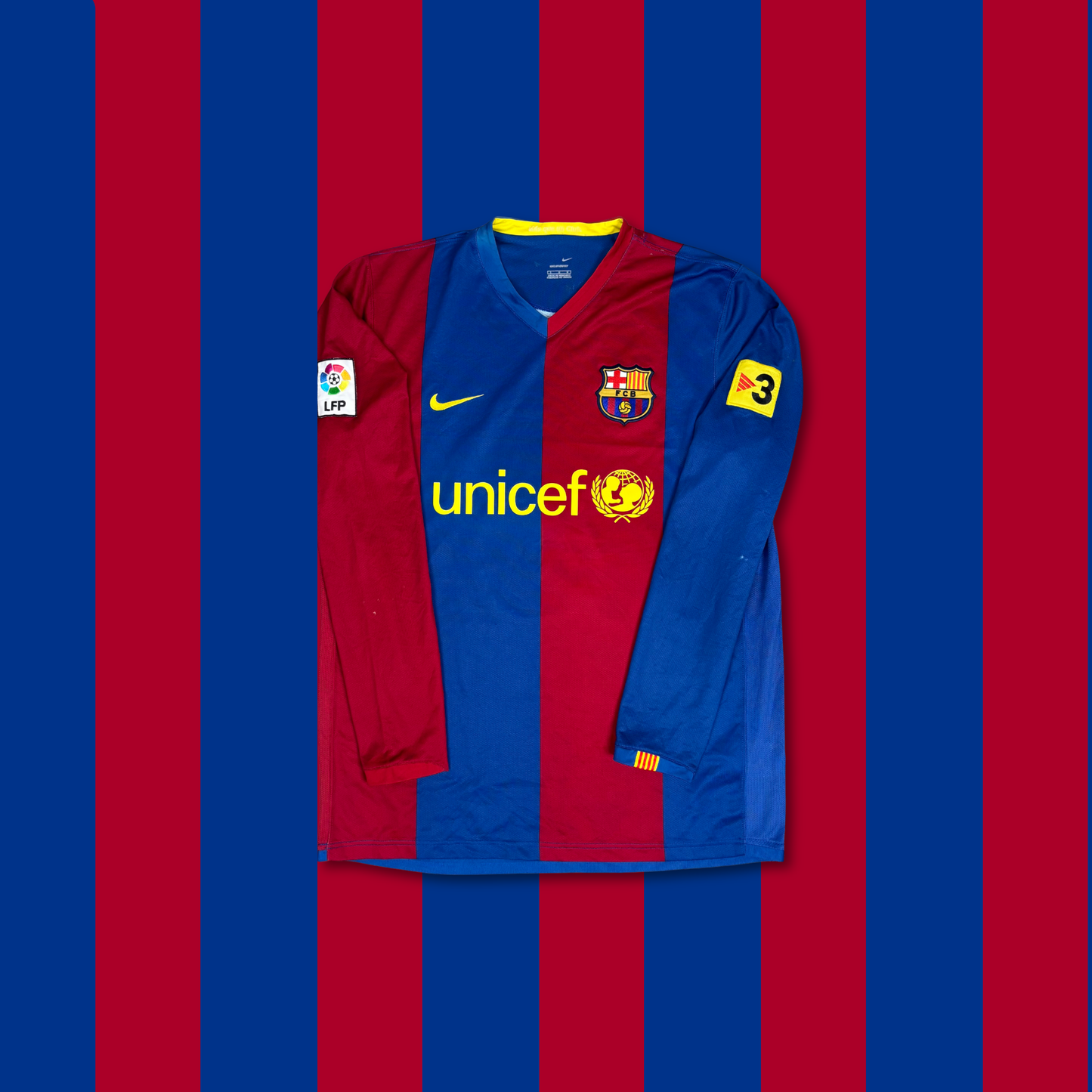 2008/09 Barcelona Home Longsleeve Shirt - Ronaldinho - L