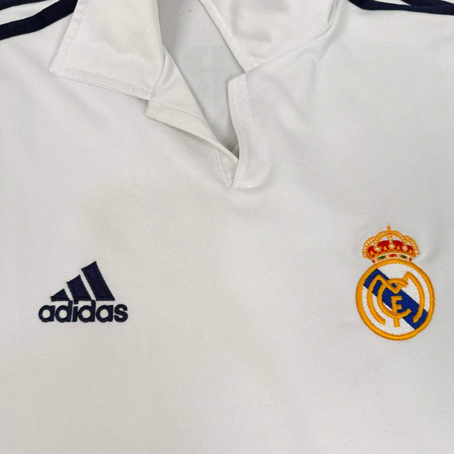 2001/02 Real Madrid Home Shirt - Roberto Carlos - M