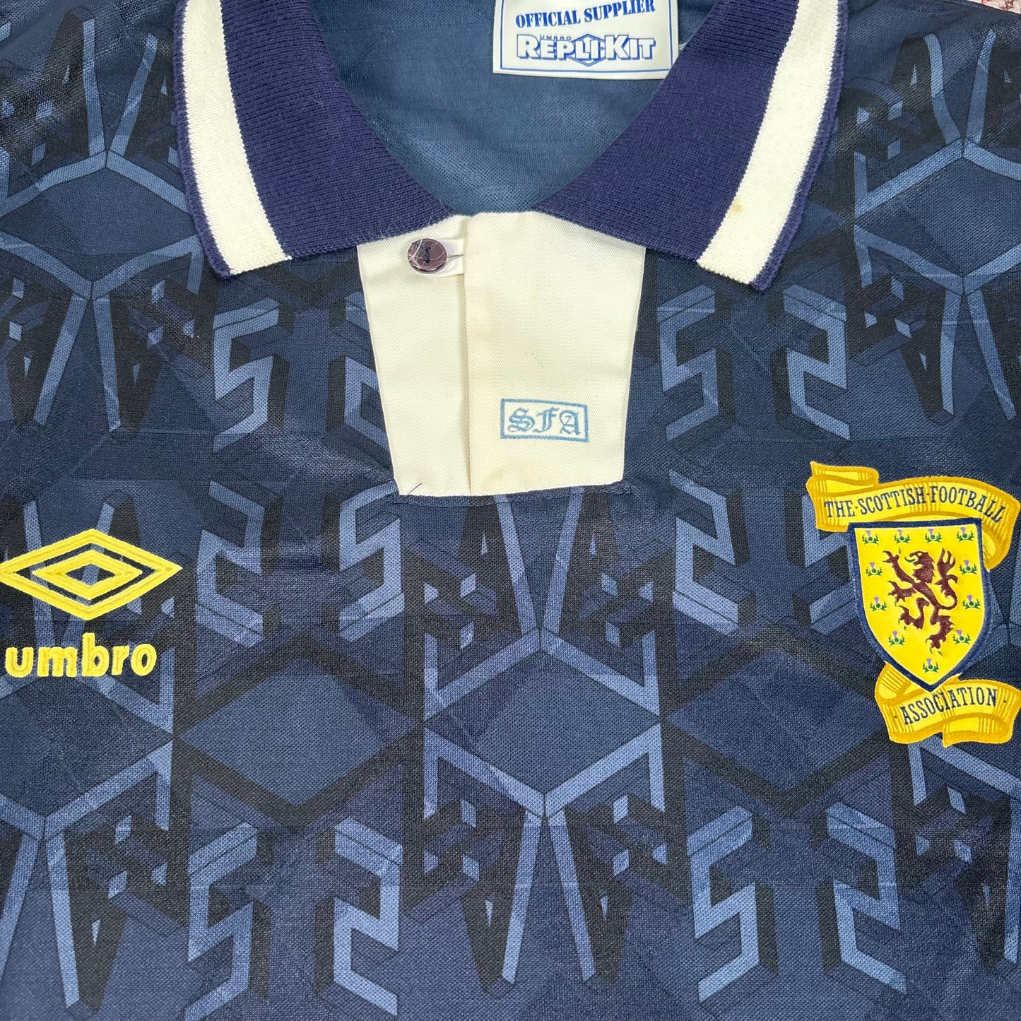 1992/93 Scotland Home Shirt - L