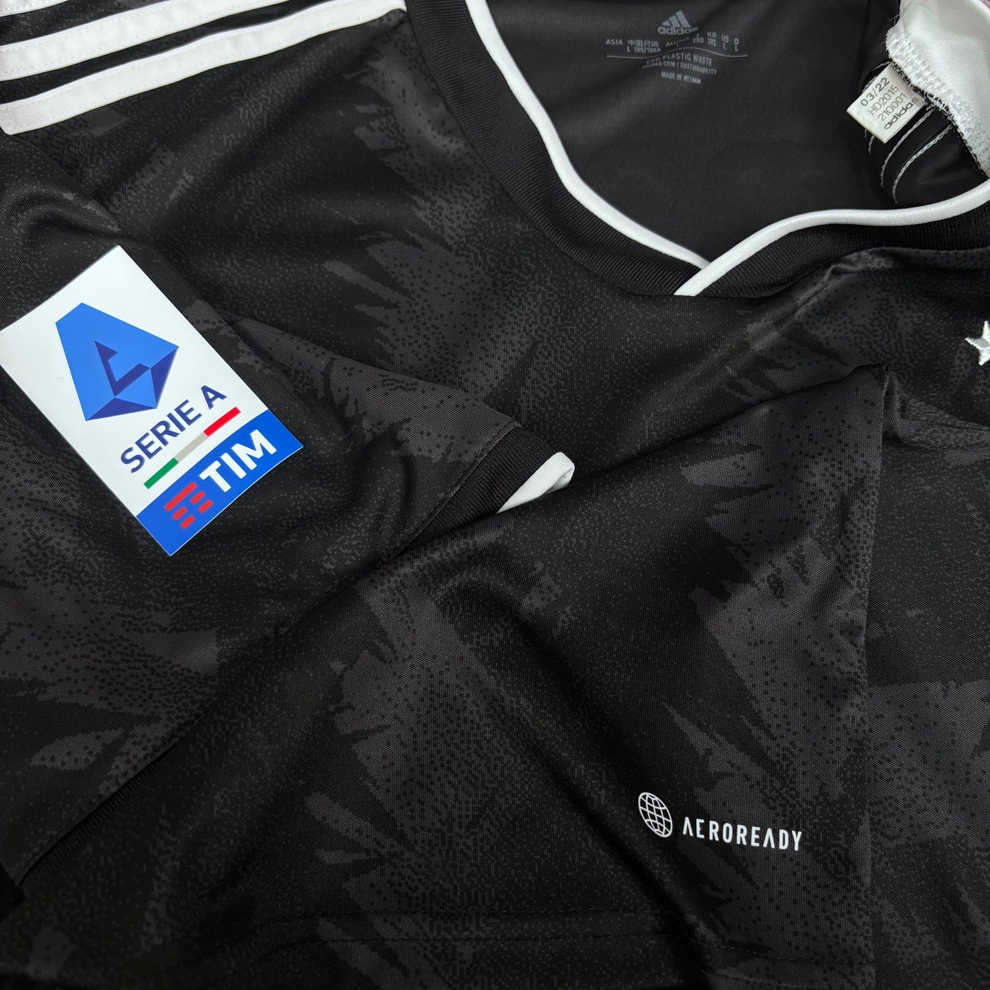 2022/23 Juventus Away Shirt - Di Maria - L