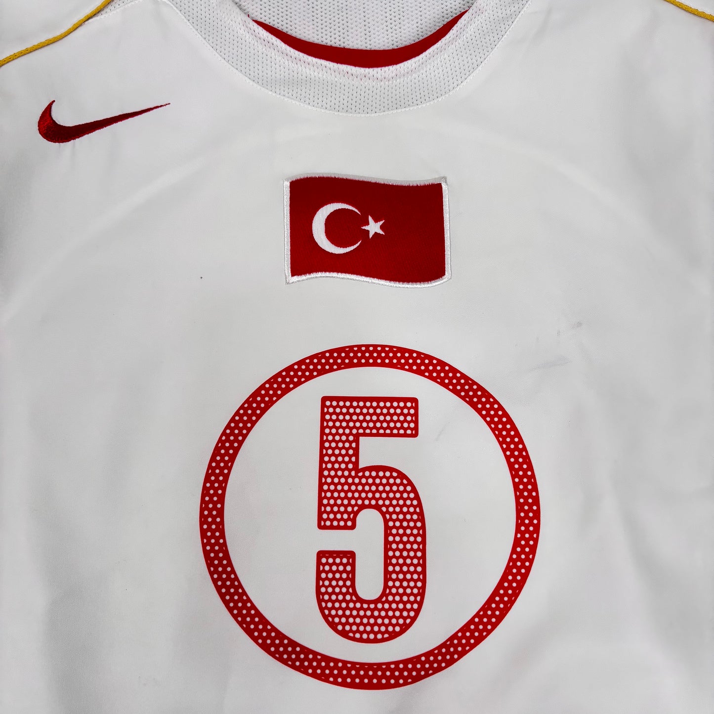 2004/05 Turkey Away Shirt - Emre Belozoglu - M