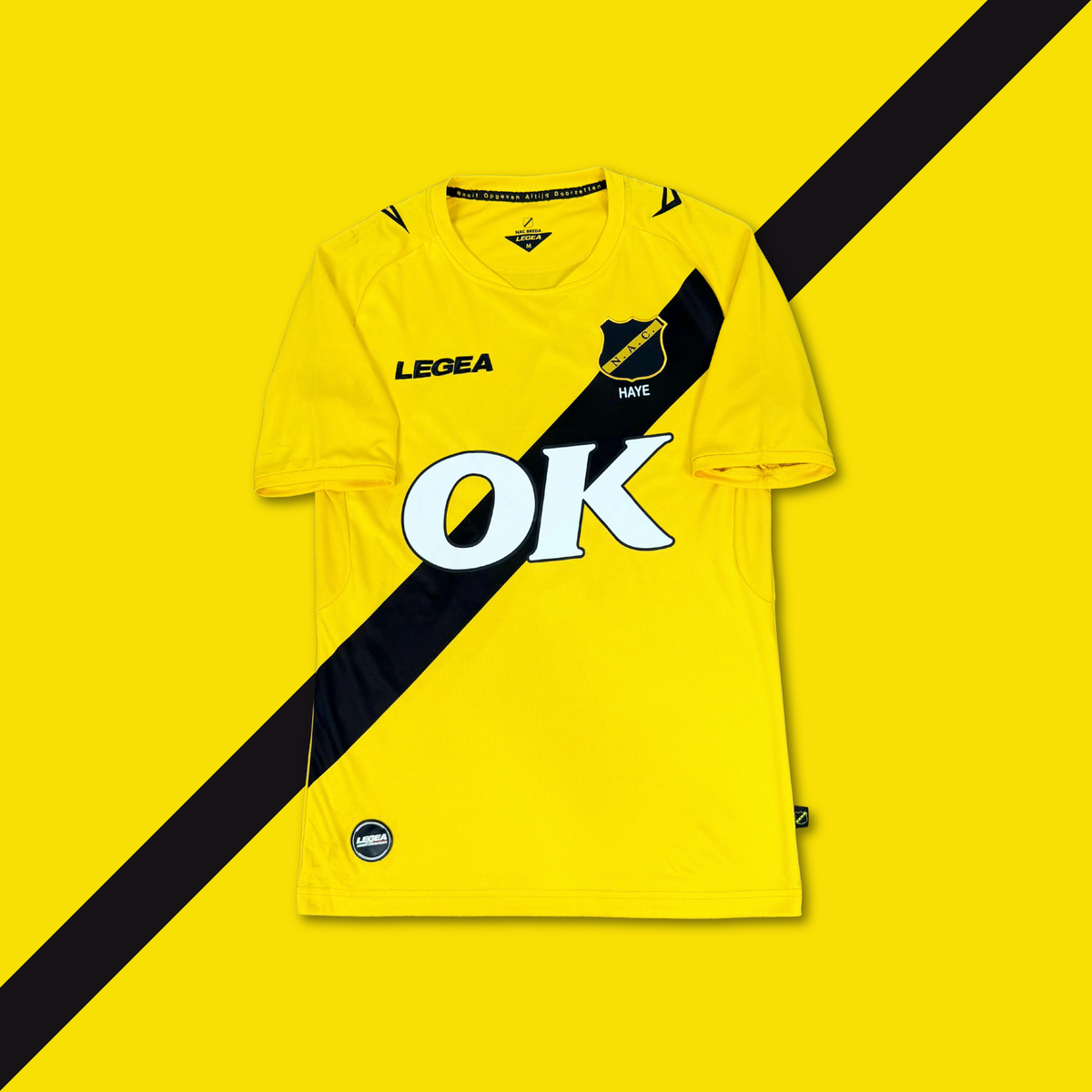 2020/21 NAC Breda Home Shirt - Haye - M