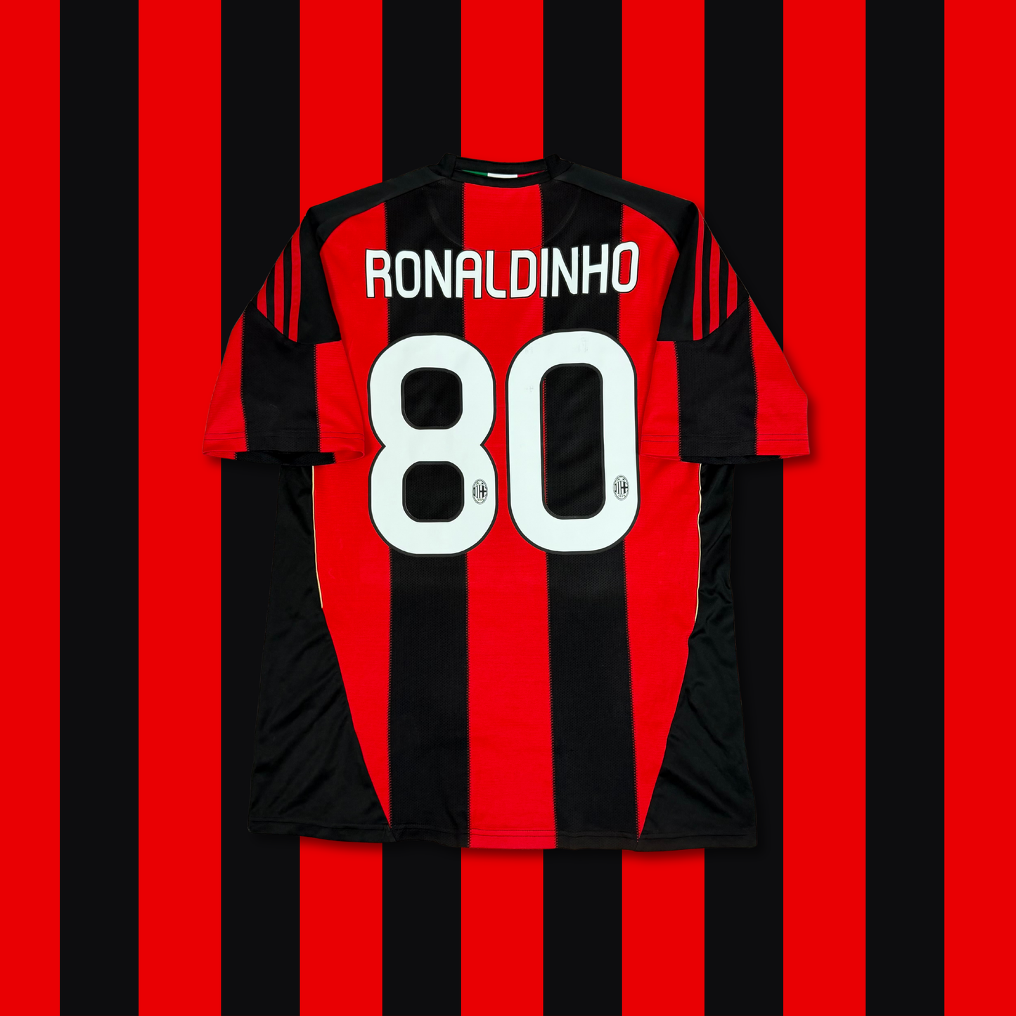 2010/11 AC Milan Home Shirt - Ronaldinho - L