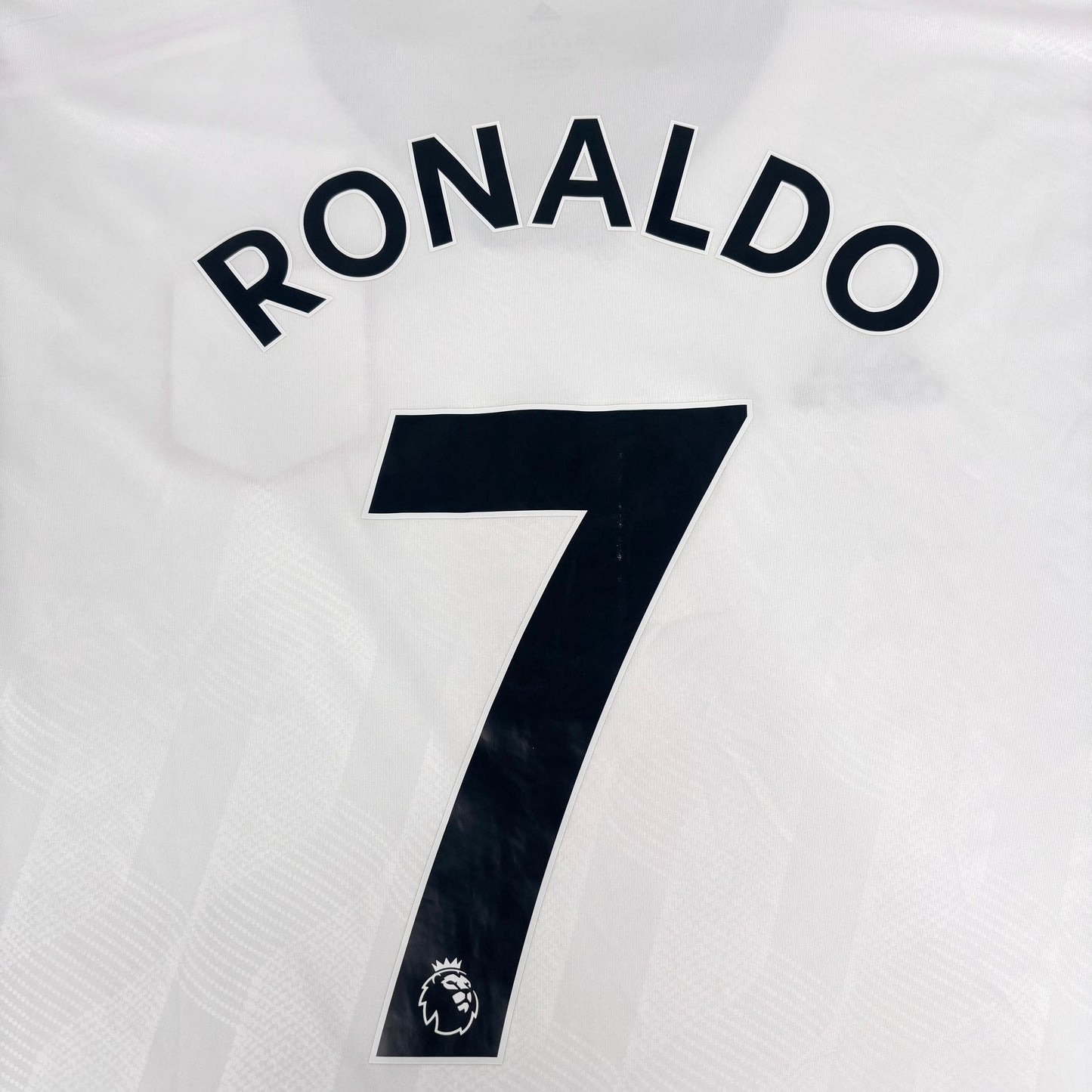 2022/23 Manchester United Away Longsleeve Shirt - Cristiano Ronaldo - XL