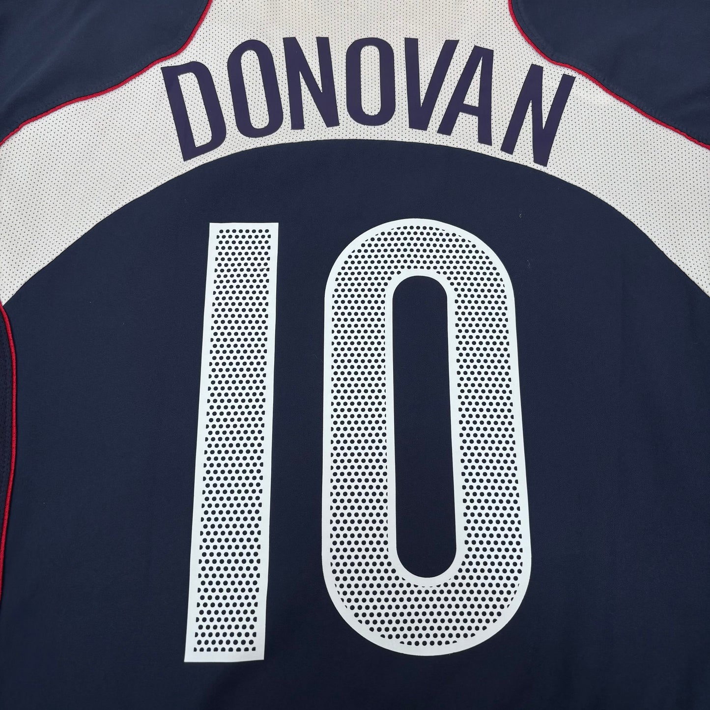 2004/05 USA Away Shirt - Donovan - XL