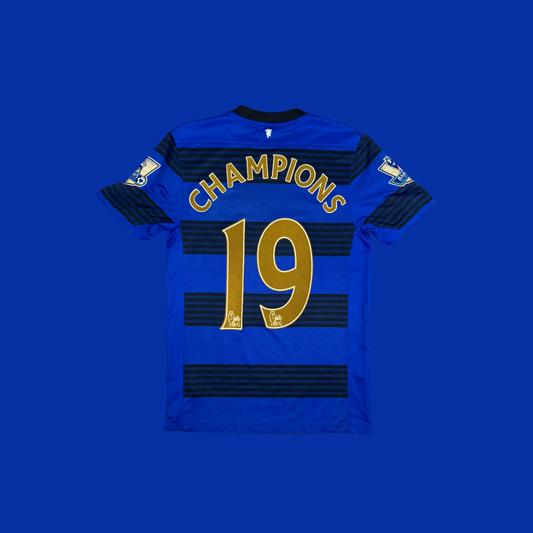 2011/12 Manchester United Away Shirt - S