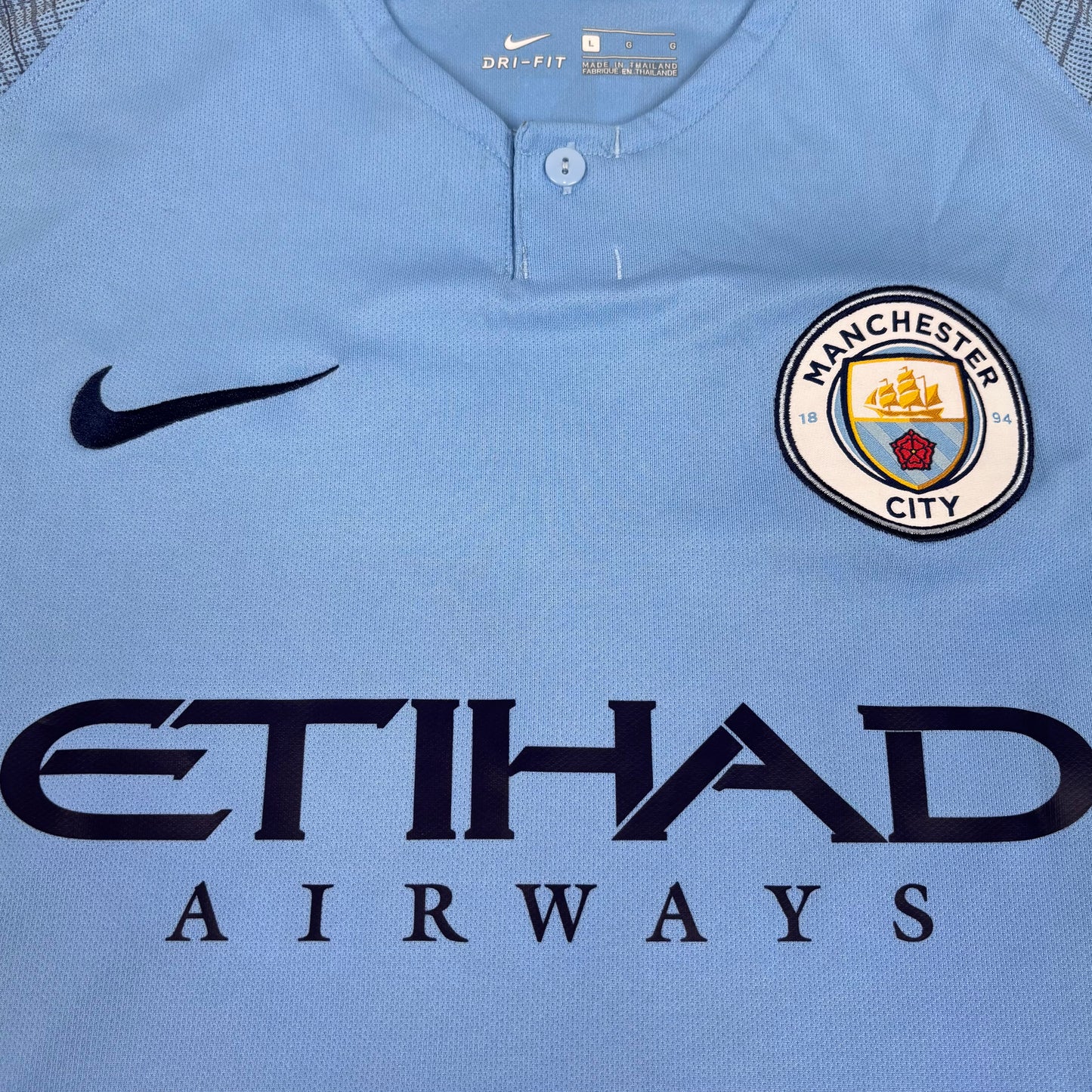2018/19 Manchester City Home Shirt - David Silva - M