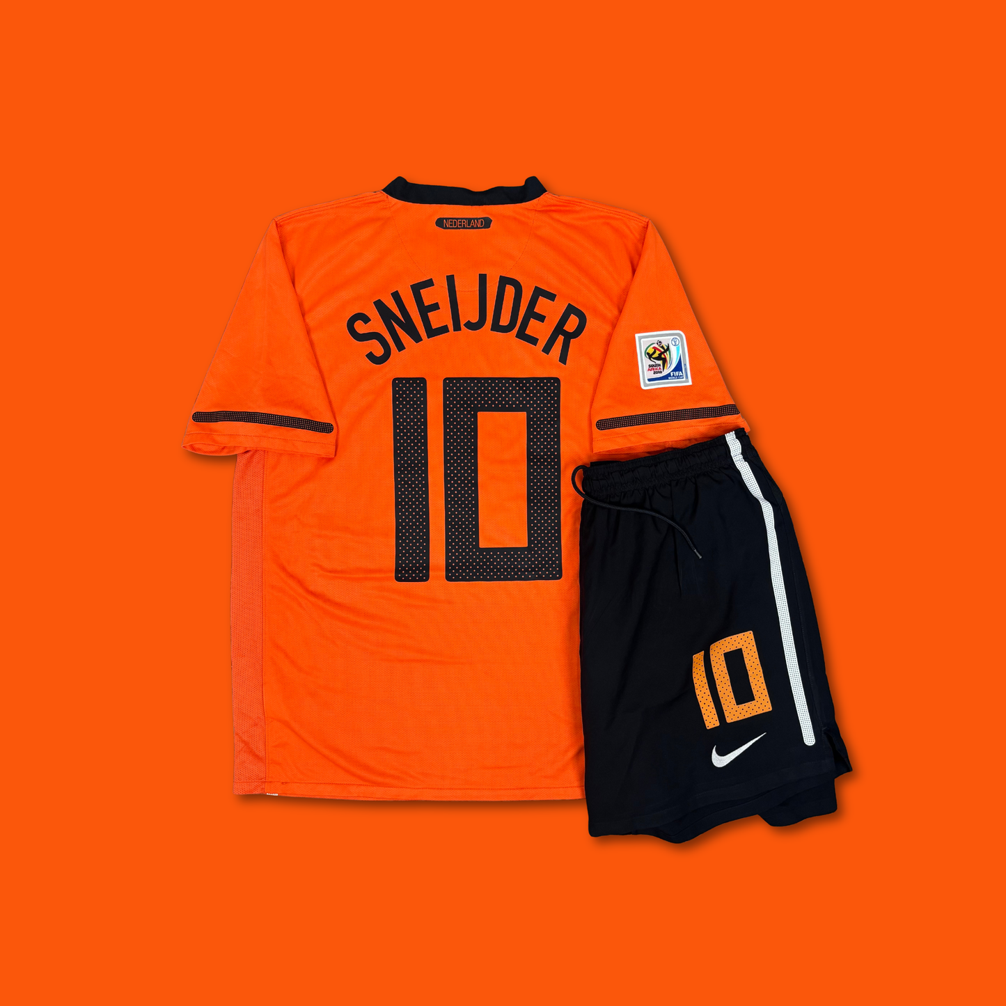 2010/11 Netherlands Home Shirt with Short - Sneijder - M