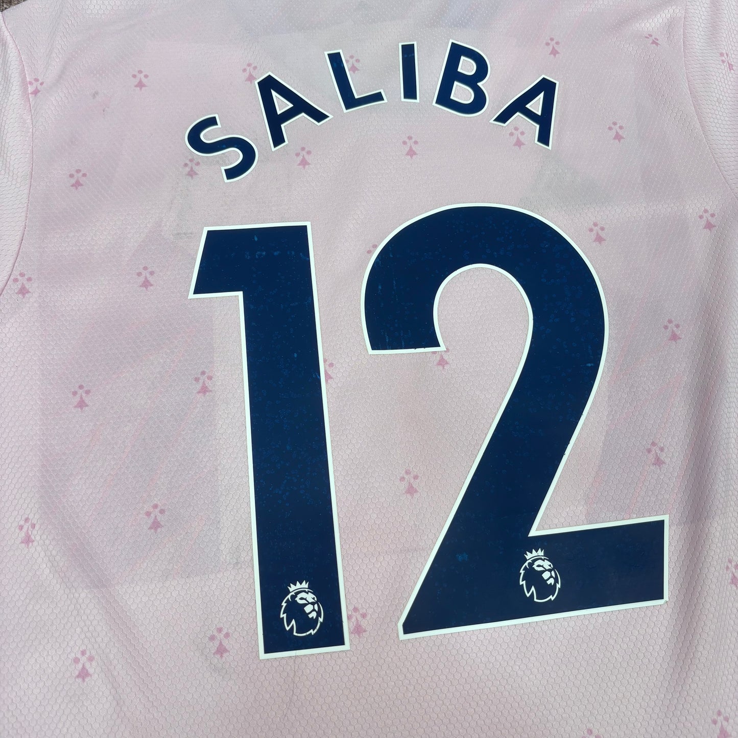2022/23 Arsenal Third Shirt - Saliba - M