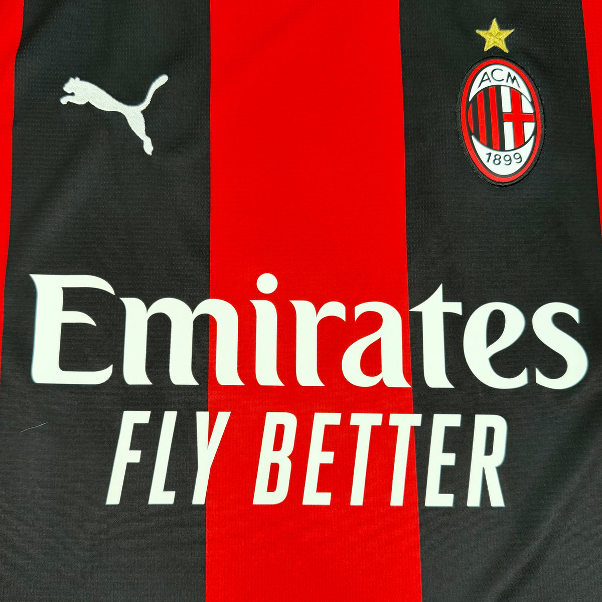 2026/27 AC Milan Home Shirt - Modric - New with Tag - L