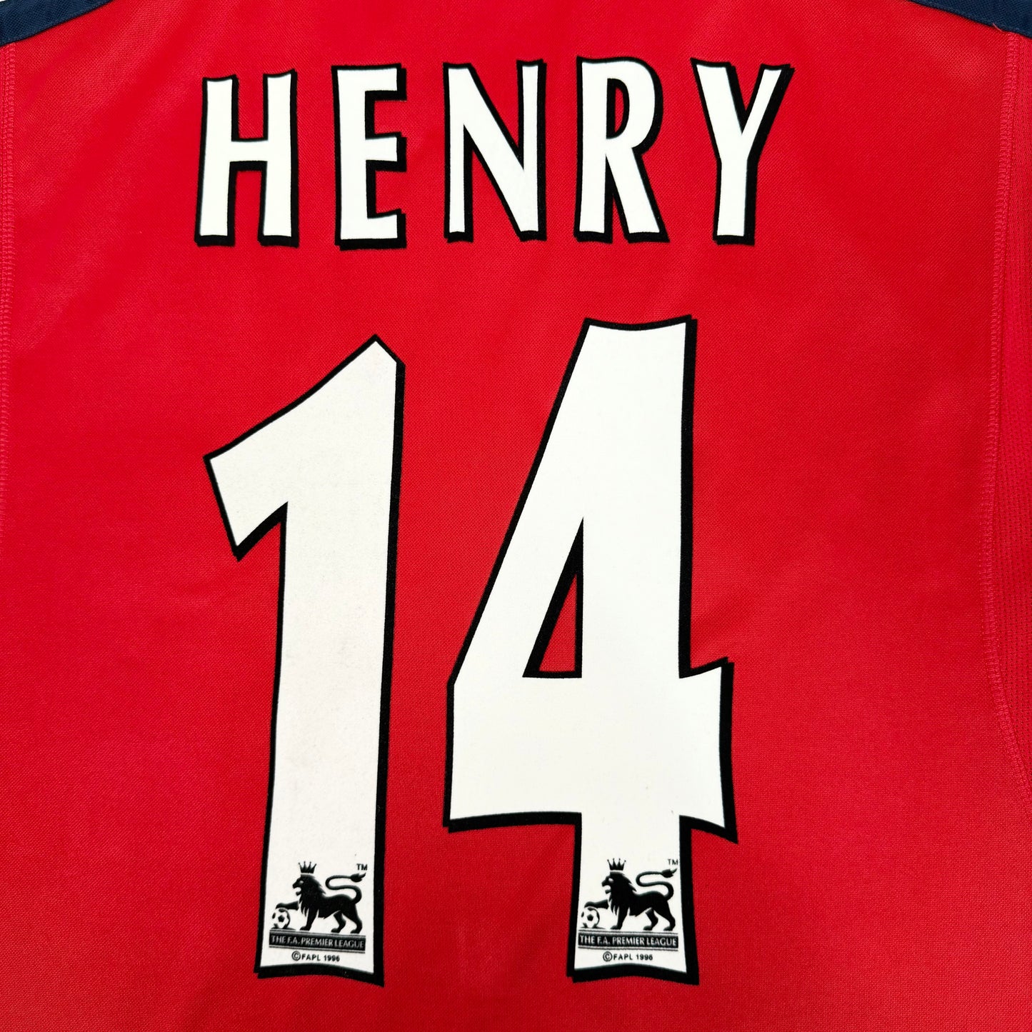 2000/01 Arsenal Home Shirt - Henry - L
