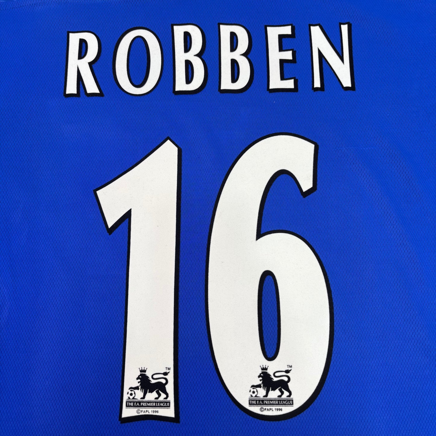 2003/04 Chelsea Home Shirt - Robben - M