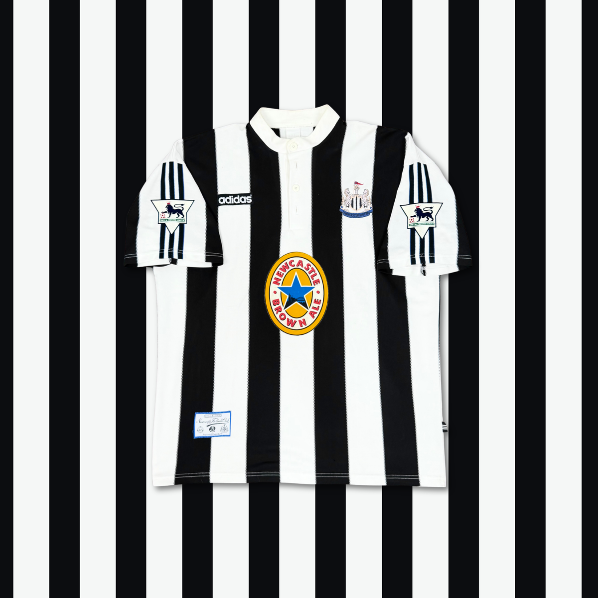 1996/97 Newcastle Home Shirt - Ginola - XL