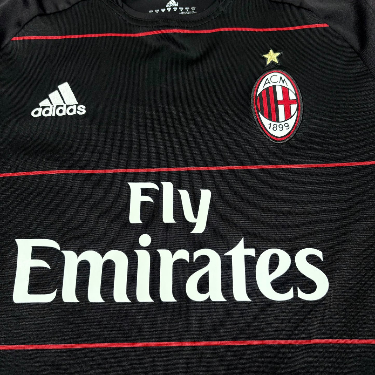 2010/11 AC Milan Third Shirt - Ronaldinho - M