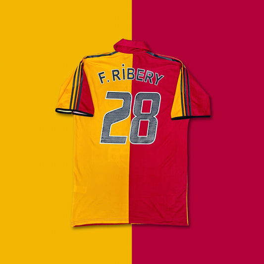 2005/06 Galatasaray Home Centenary Shirt - M - Ribery