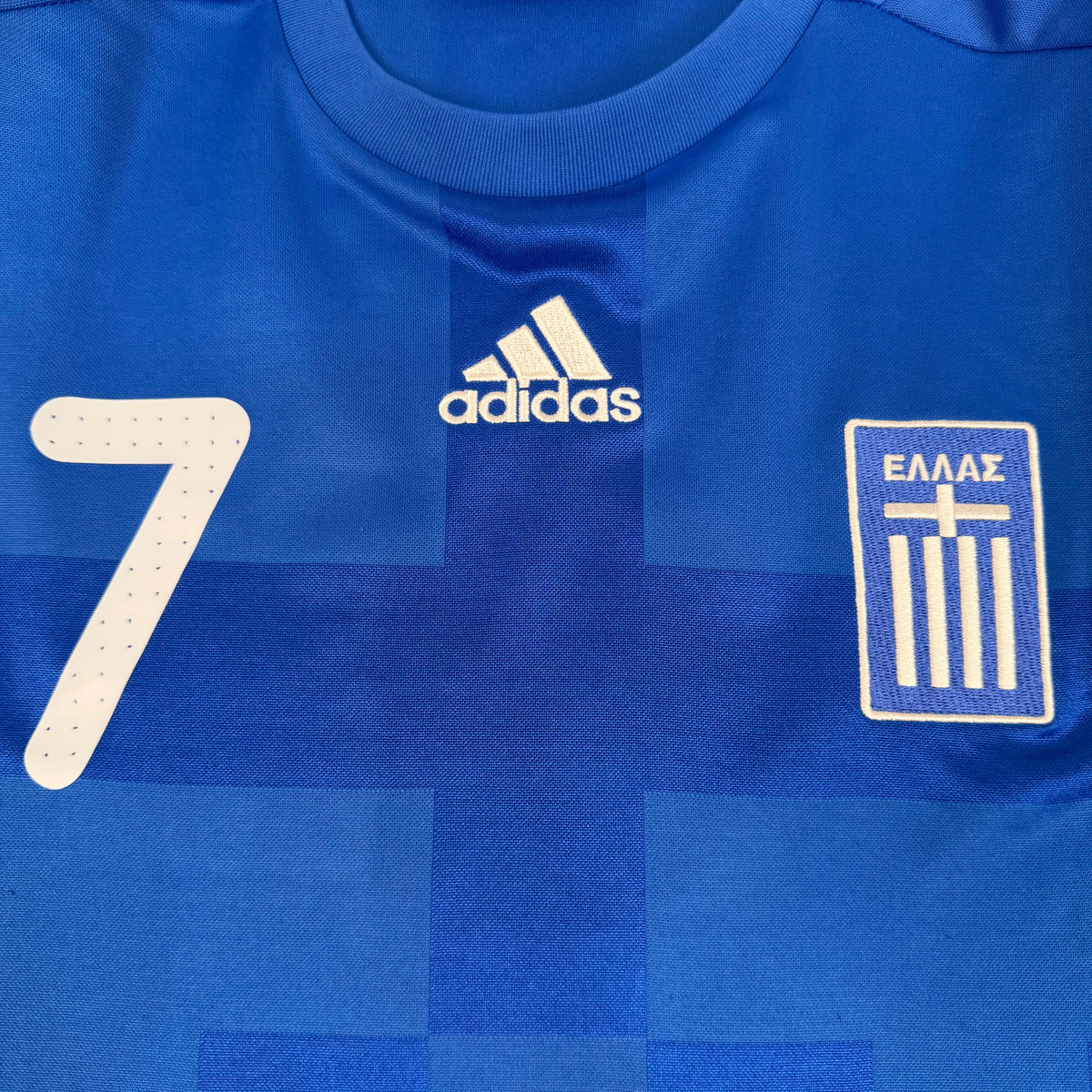 2008/09 Greece Home Shirt - Samaras - L