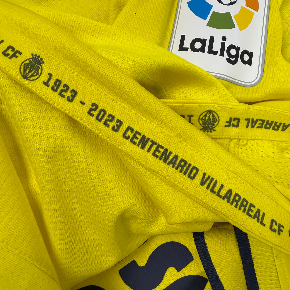 2021/22 Villareal Home Shirt - Nicolas Jackson - M