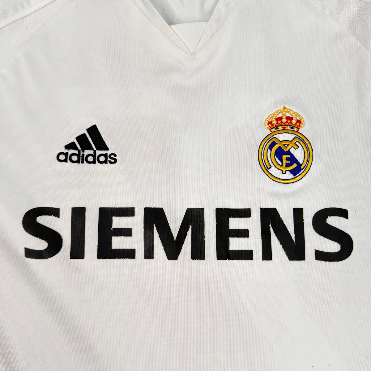 2005/06 Real Madrid Home Shirt - Beckham - M