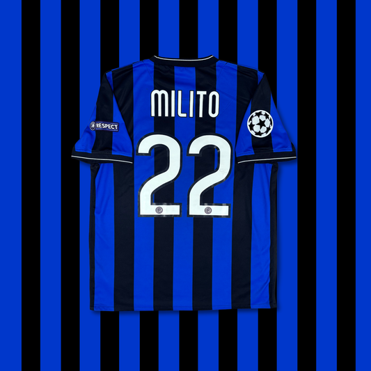 2009/10 Inter Milan Home Shirt - Milito - L