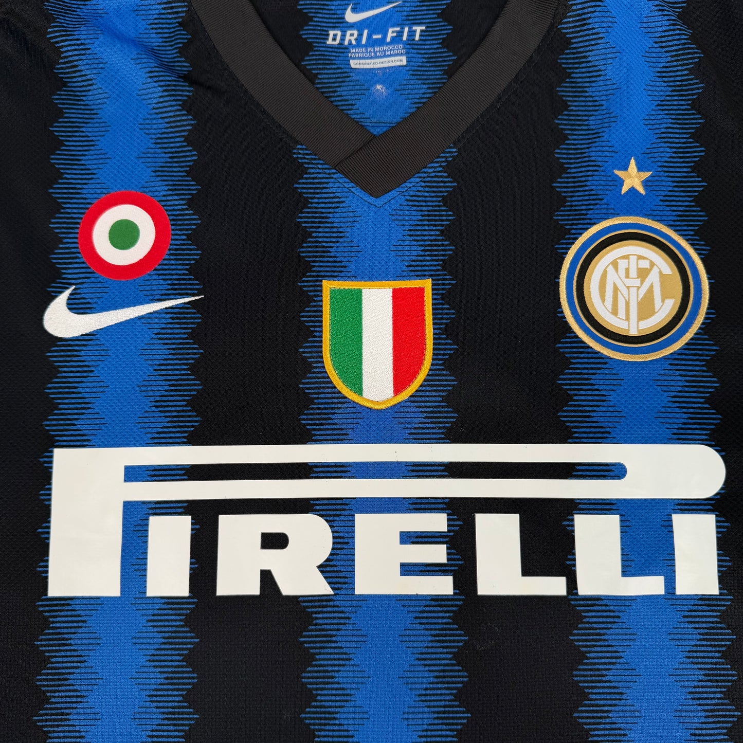 2010/11 Inter Milan Home Longsleeve Shirt - Sneijder - L