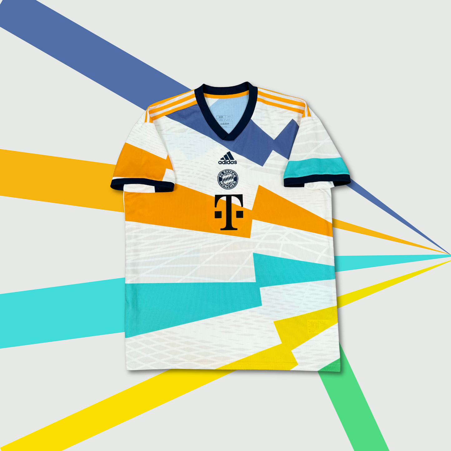 2022/23 Bayern Munich Fourth Shirt - Kimmich - XXL
