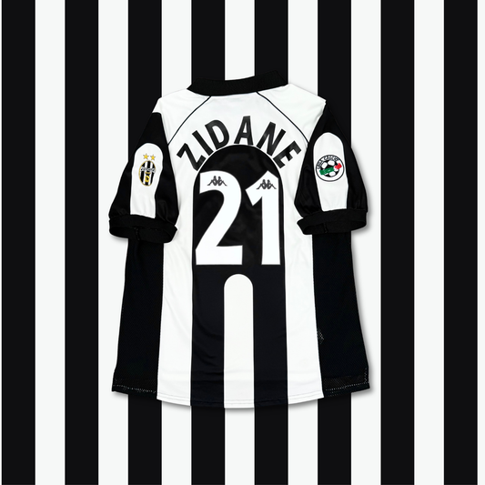 1997/98 Juventus Home Shirt - Zidane - L