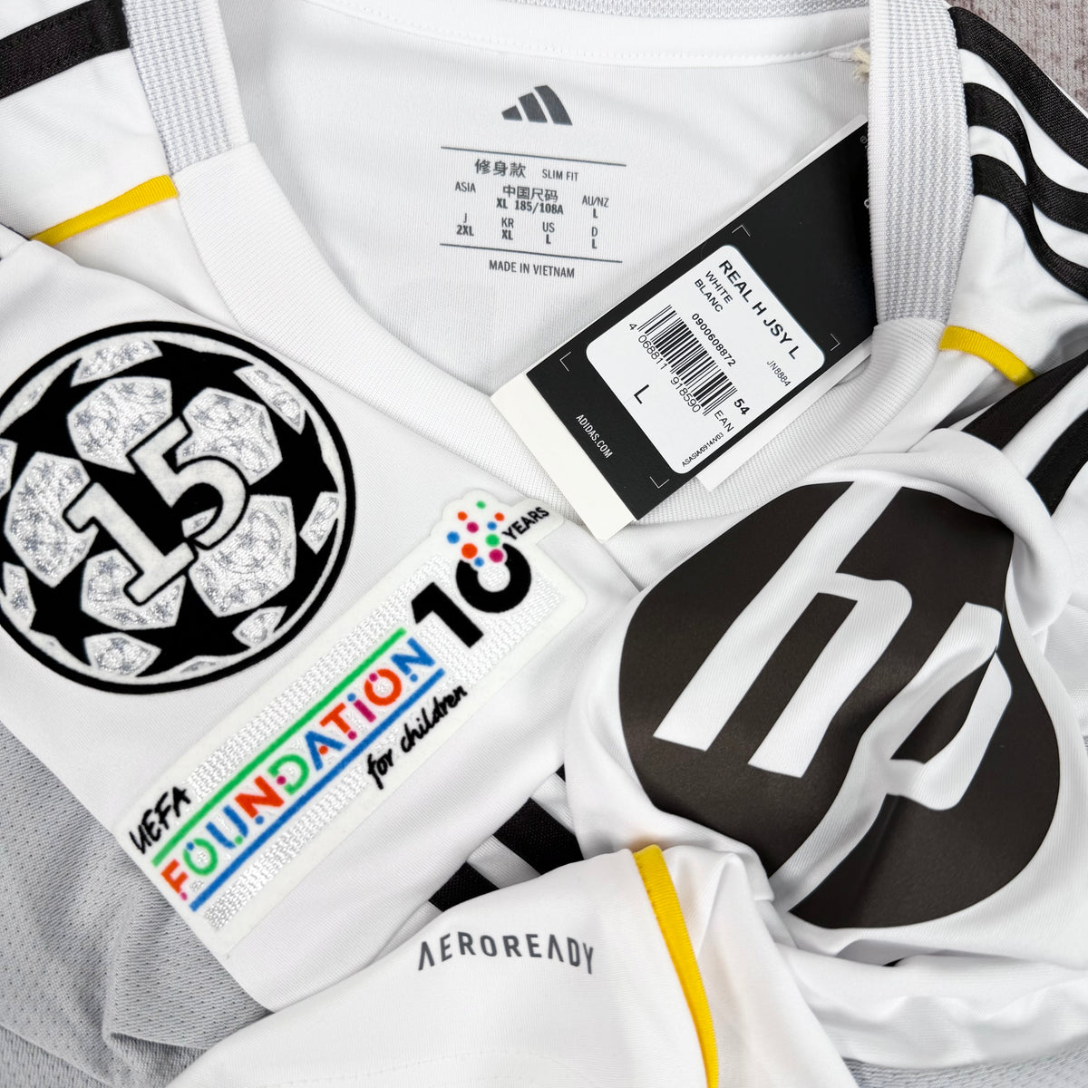 2025/26 Real Madrid Home Longsleeve Shirt - Mbappe - New with Tag - L