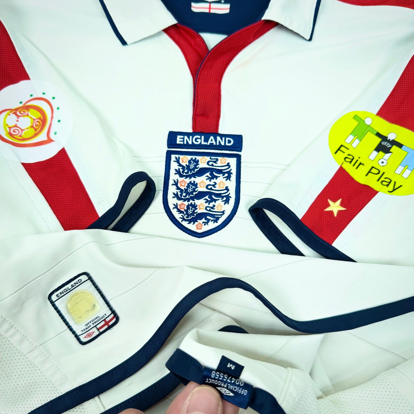 2004/05 England Home Shirt - Beckham - M