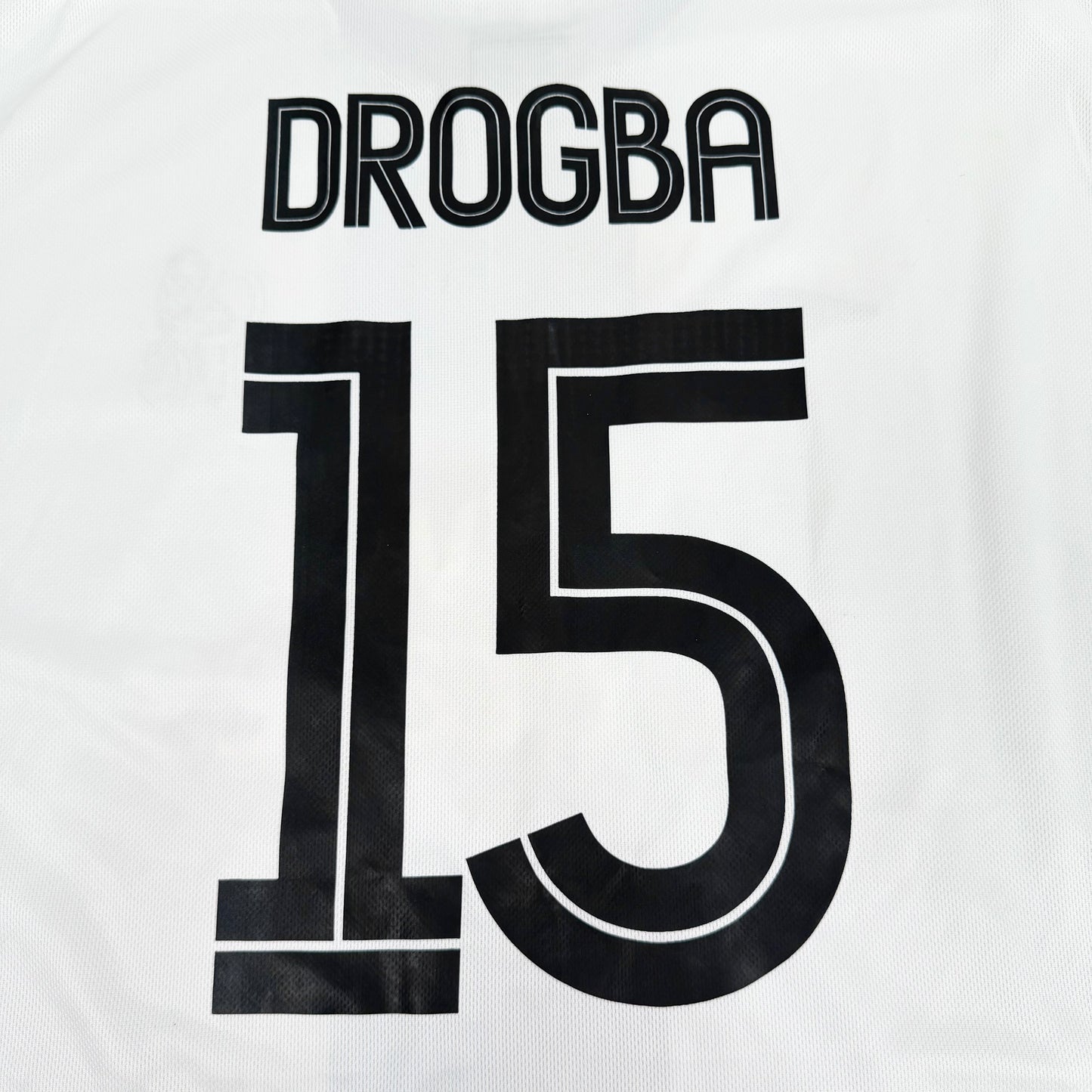 2004/05 Chelsea Away Shirt - Drogba - XL