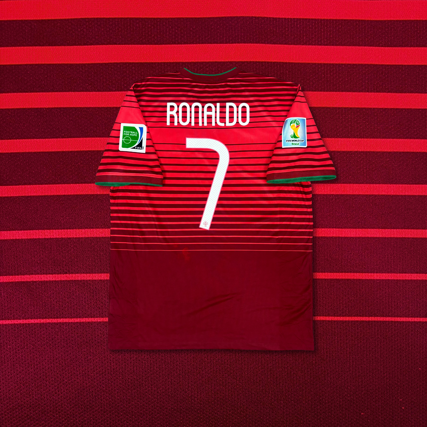 2014/15 Portugal Home Shirt - Cristiano Ronaldo - L