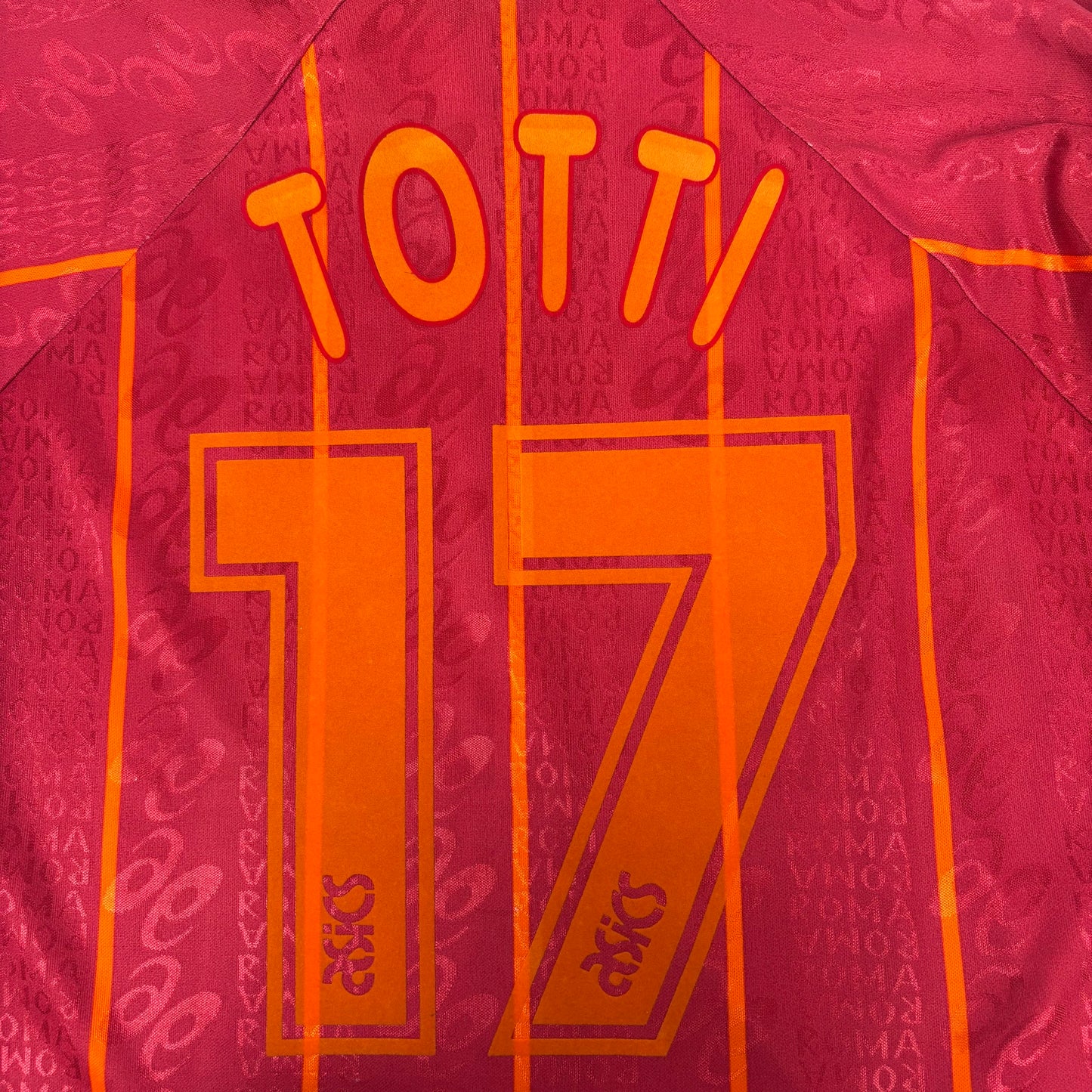 1996/97 AS Roma Home Shirt - Totti - L
