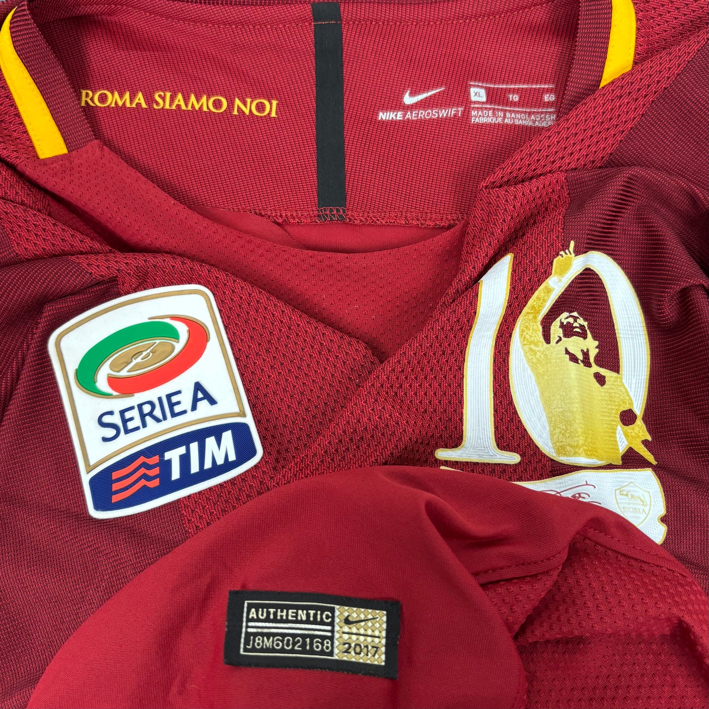 2017/18 AS Roma Home Shirt - Player Issue - Totti - XL