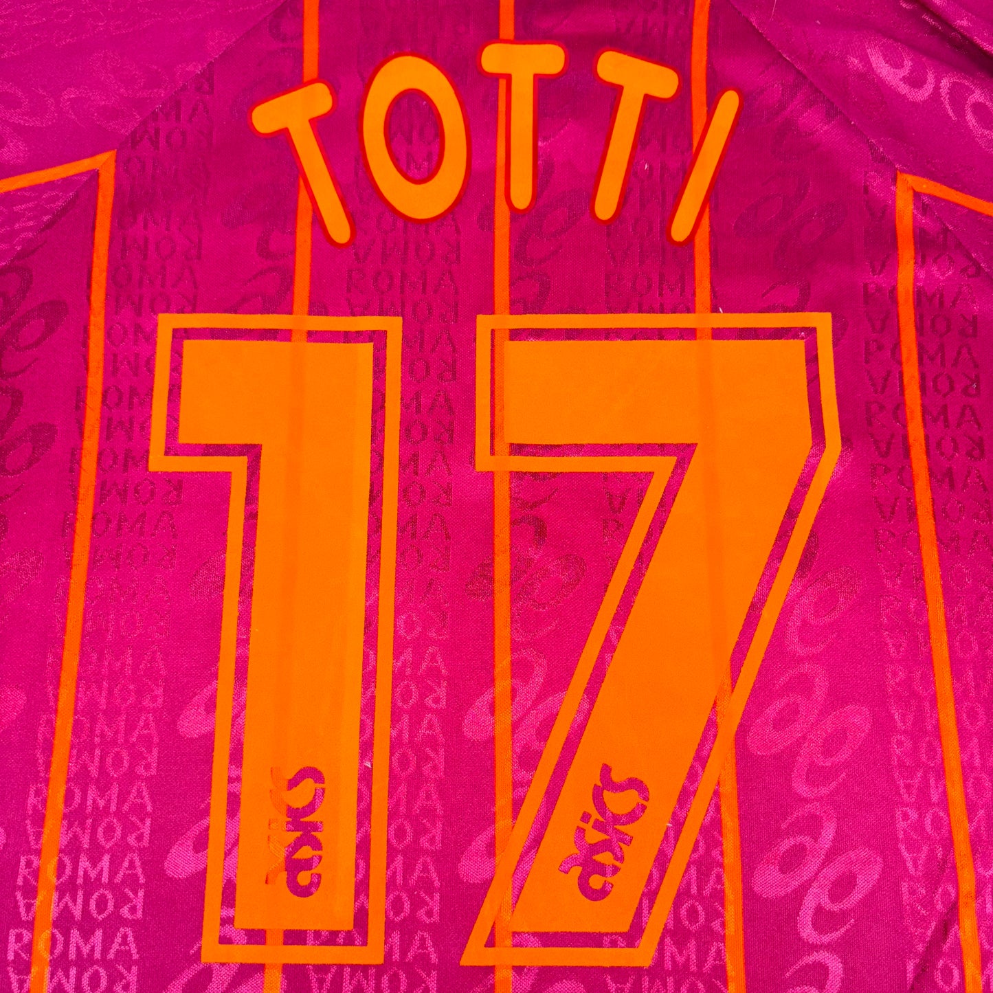 1996/97 AS Roma Home Shirt - Totti - XL