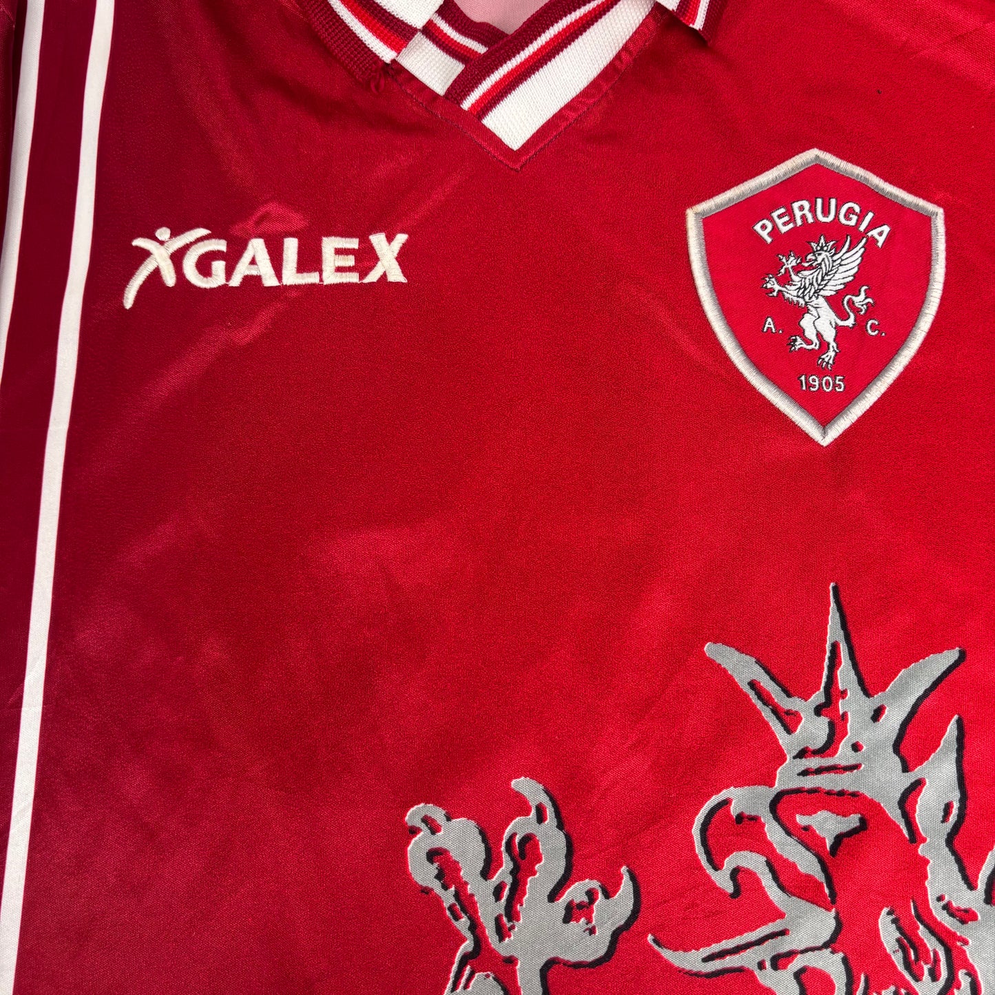1998/99 Perugia Home Shirt - Nakata - L