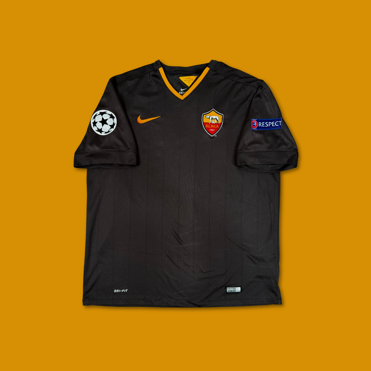 2014/15 AS Roma Third Shirt - Totti - XL