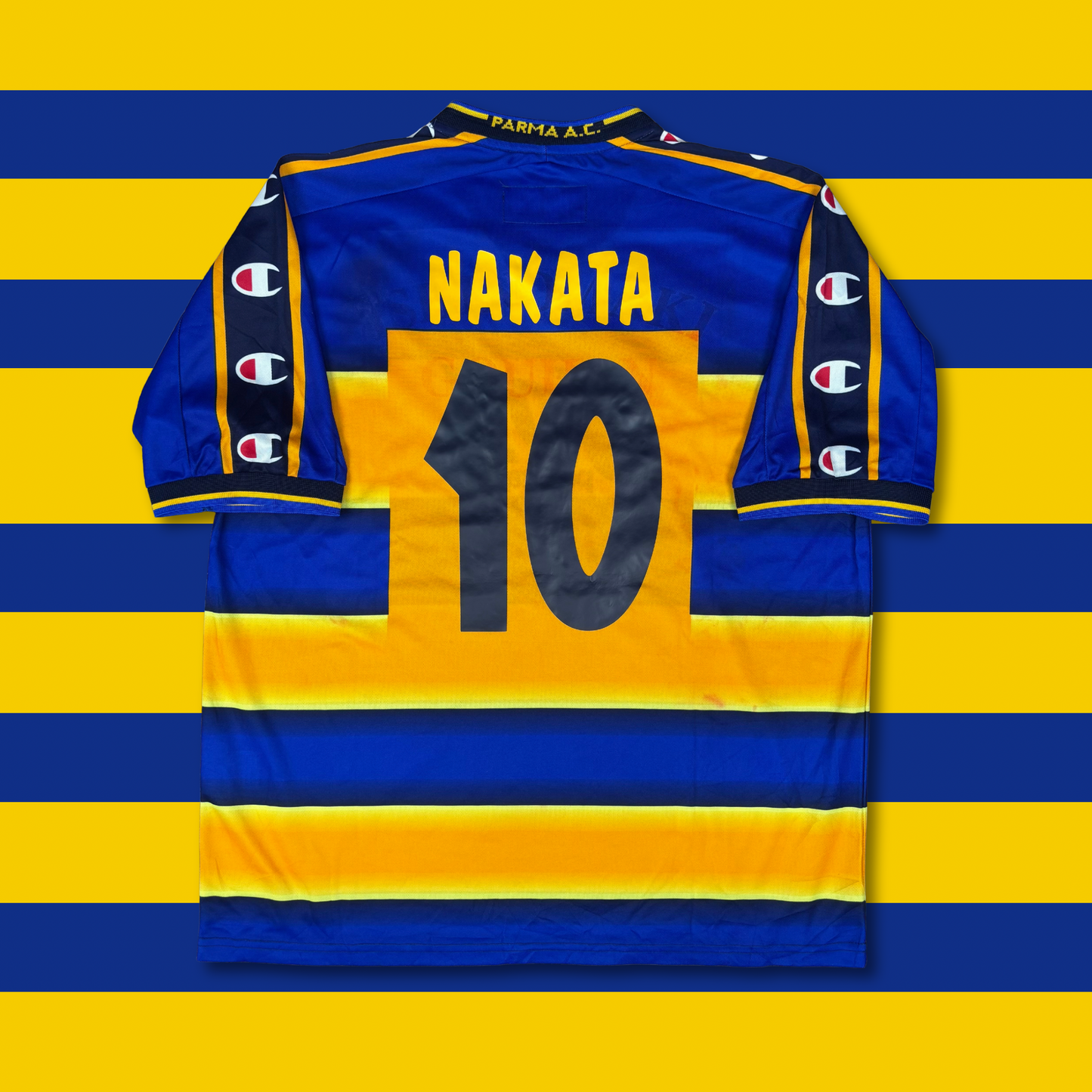2001/02 Parma Home Shirt - Nakata - L