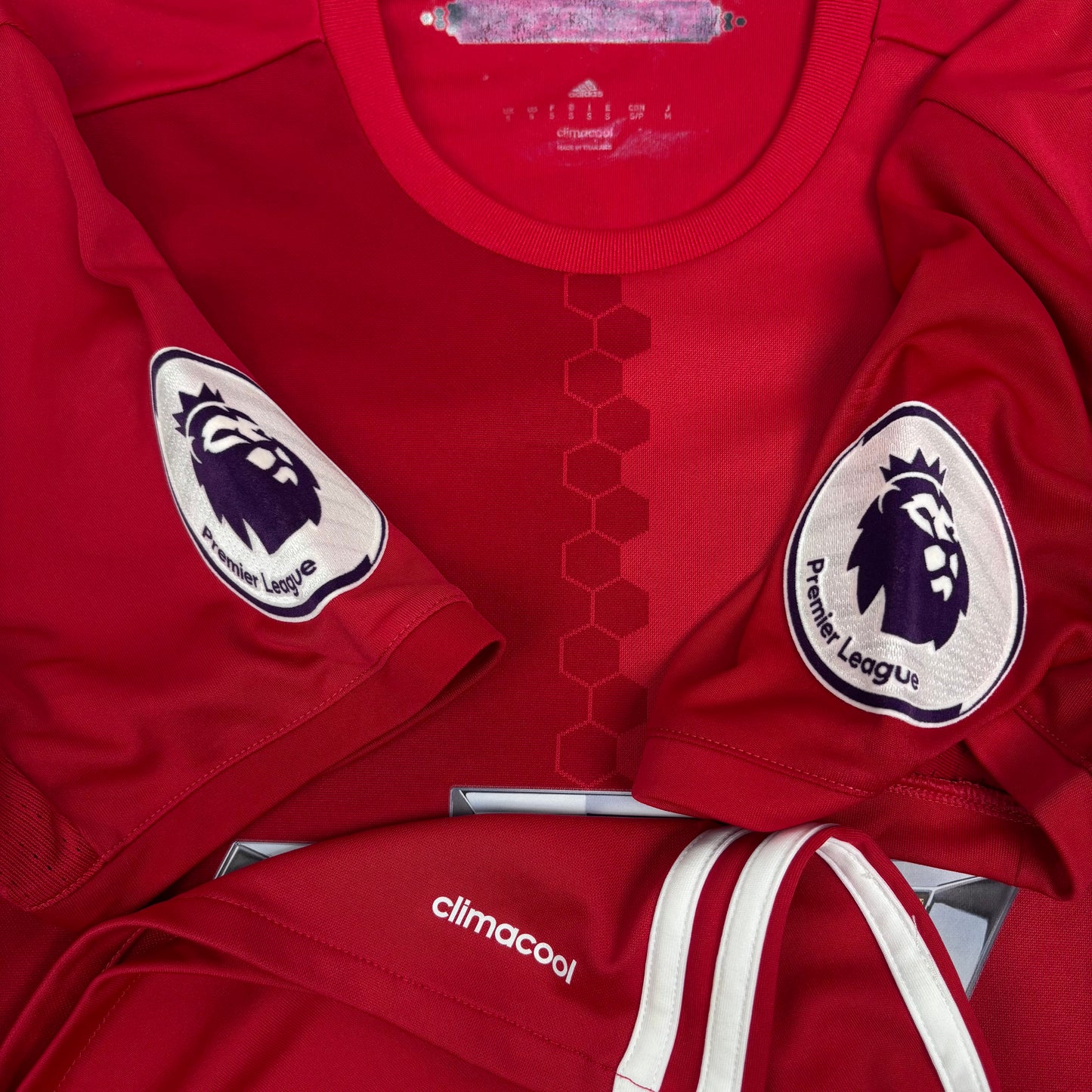 2016/17 Manchester United Home Shirt - Pogba - S