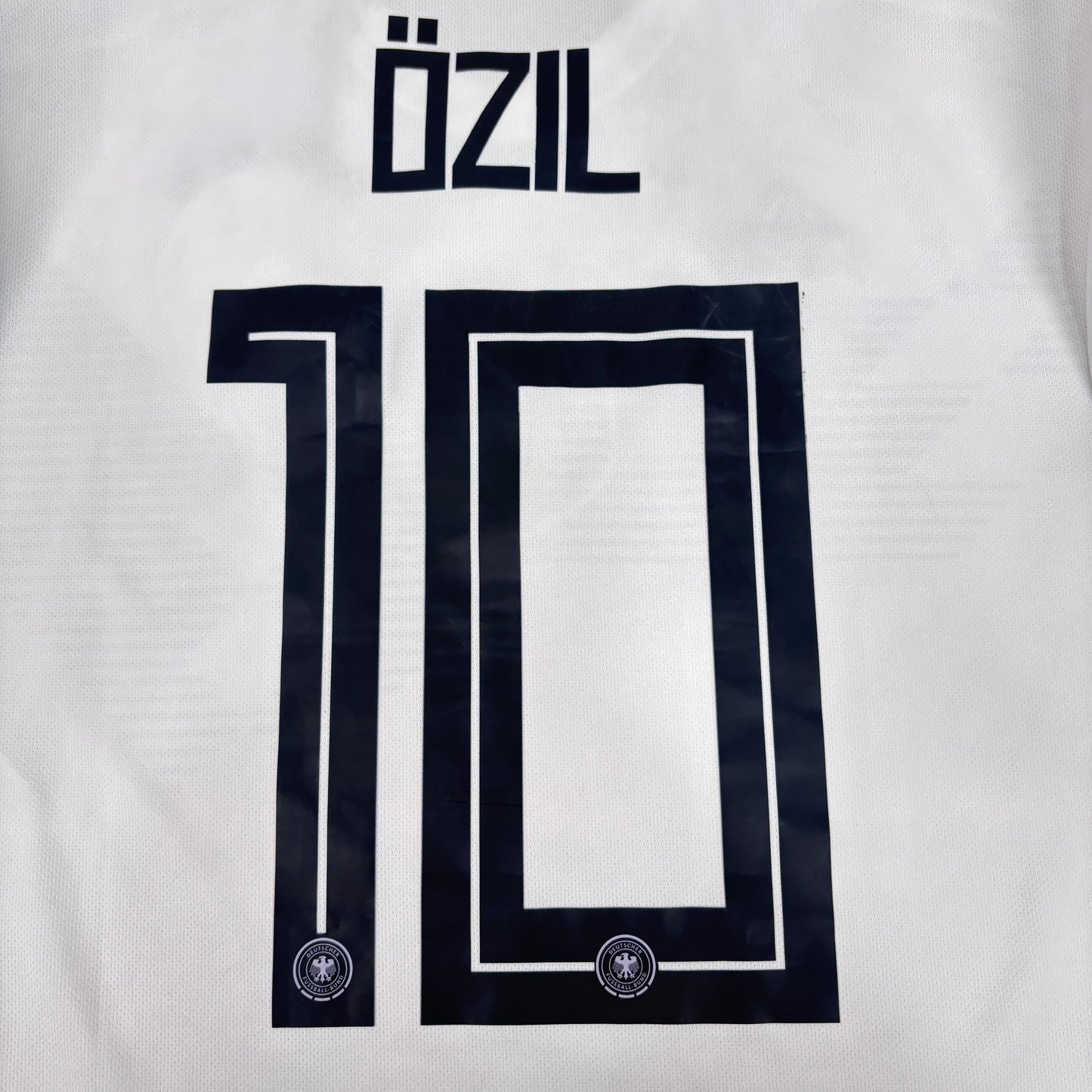 2018/19 Germany Home Shirt - Ozil - M