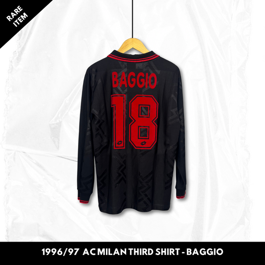 1996/97 AC Milan Third Shirt Longsleeve - Baggio