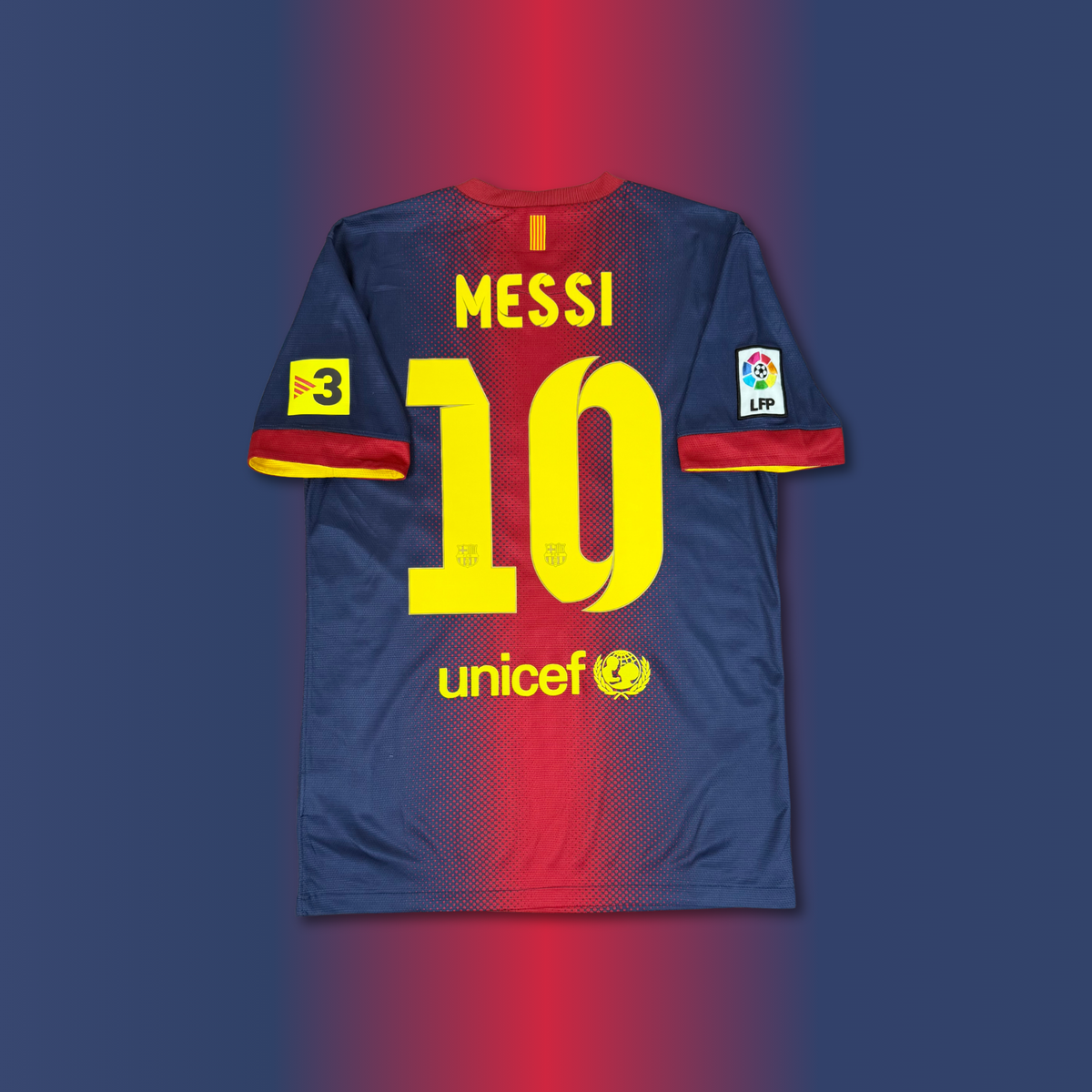 2012/13 Barcelona Home Shirt - Messi - S