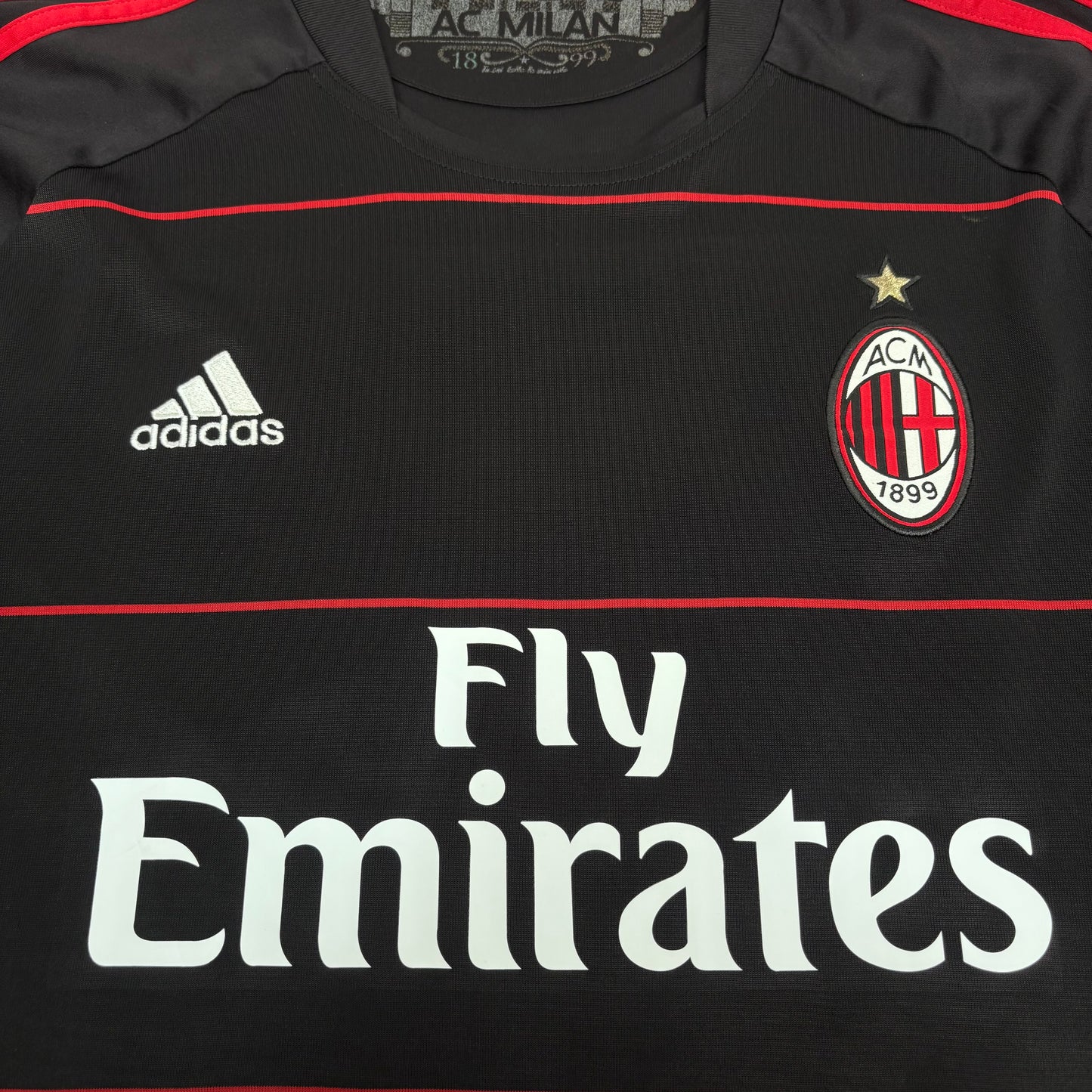 2010/11 AC Milan Third Shirt - Ronaldinho - XL