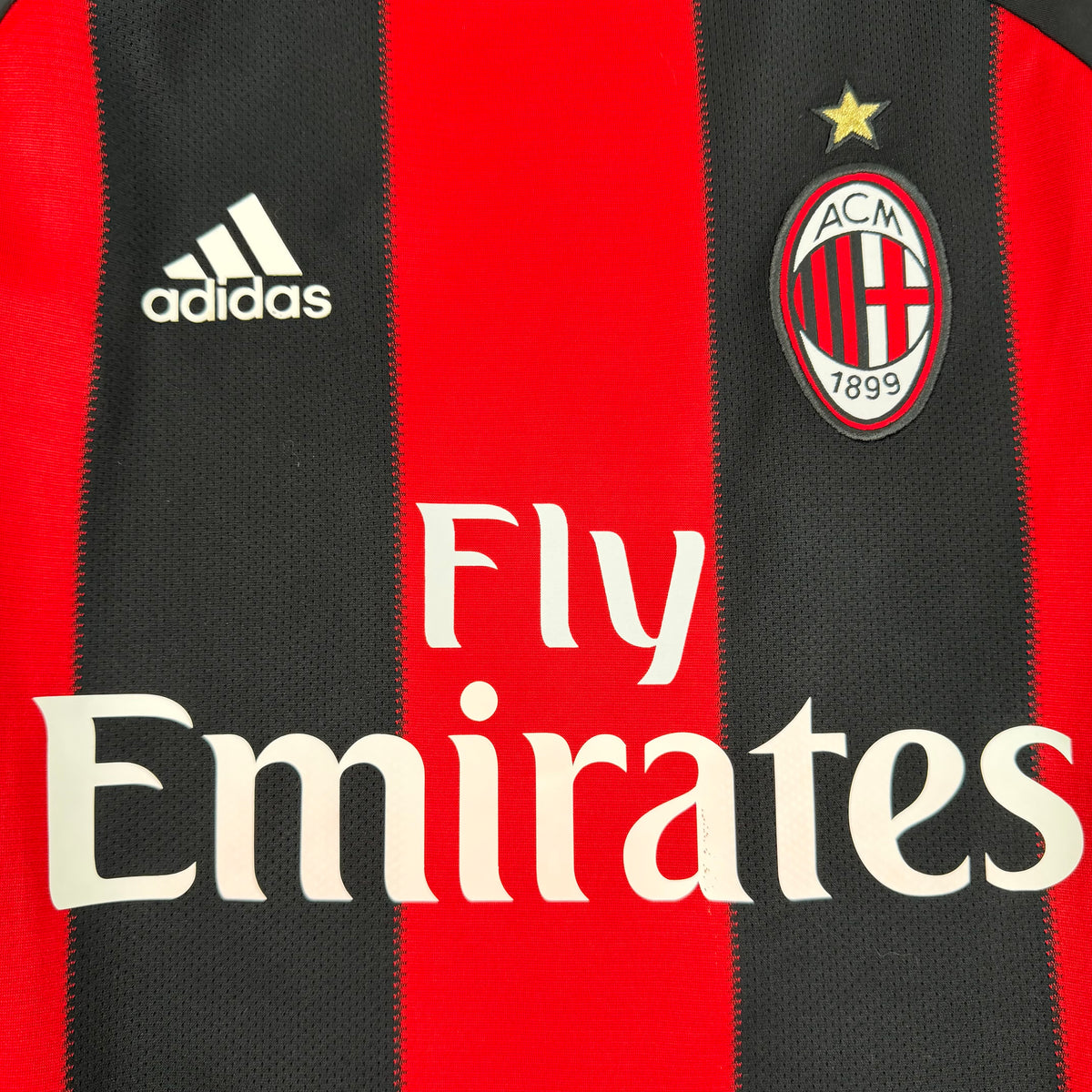 2010/11 AC Milan Home Shirt - Player Issue - Seedorf - L