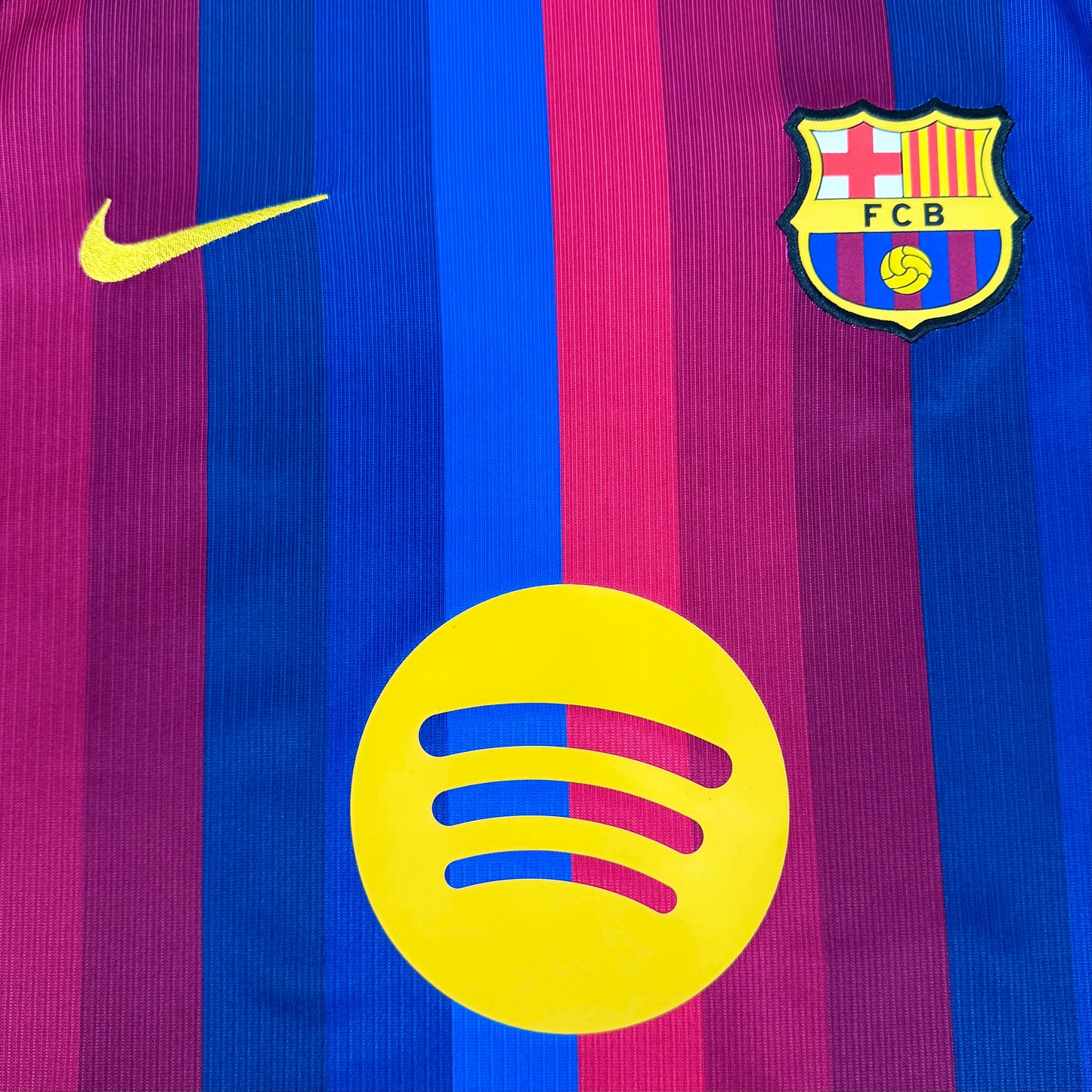 2026/27 Barcelona Home Shirt - Yamal - New with Tag - L